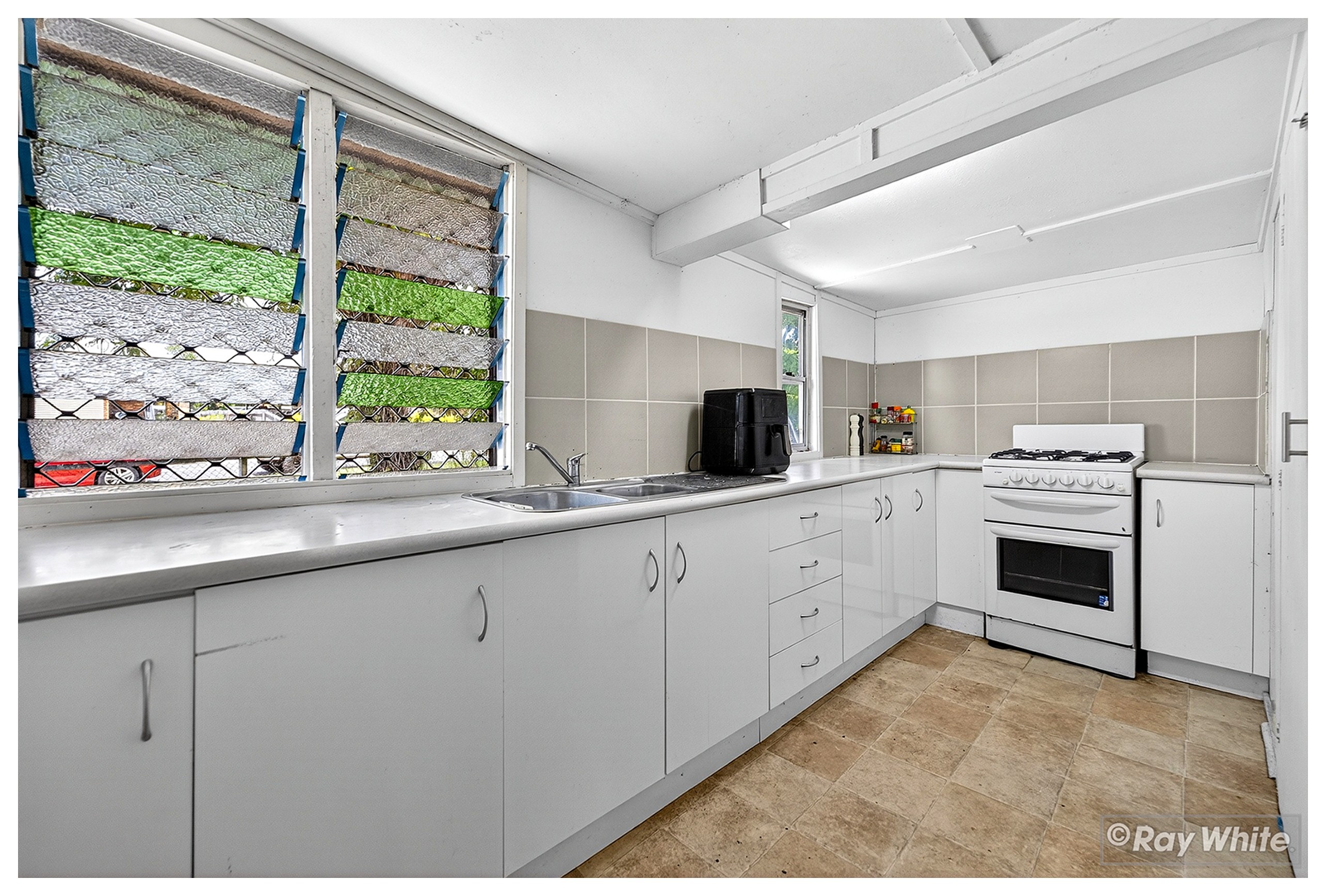 214 Farm Street, Kawana, QLD 4701