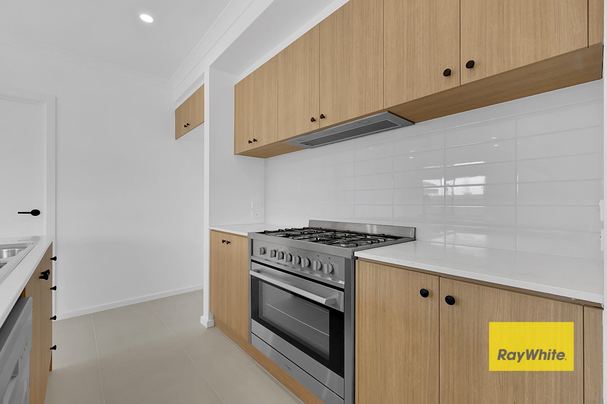 16 Canico Crescent, Mernda, VIC 3754