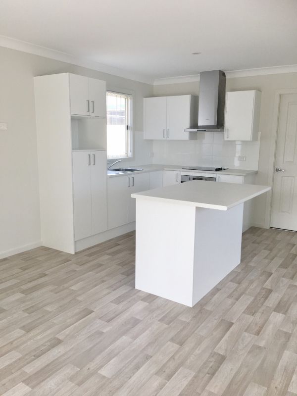 31a Charmhaven Avenue, Charmhaven, NSW 2263