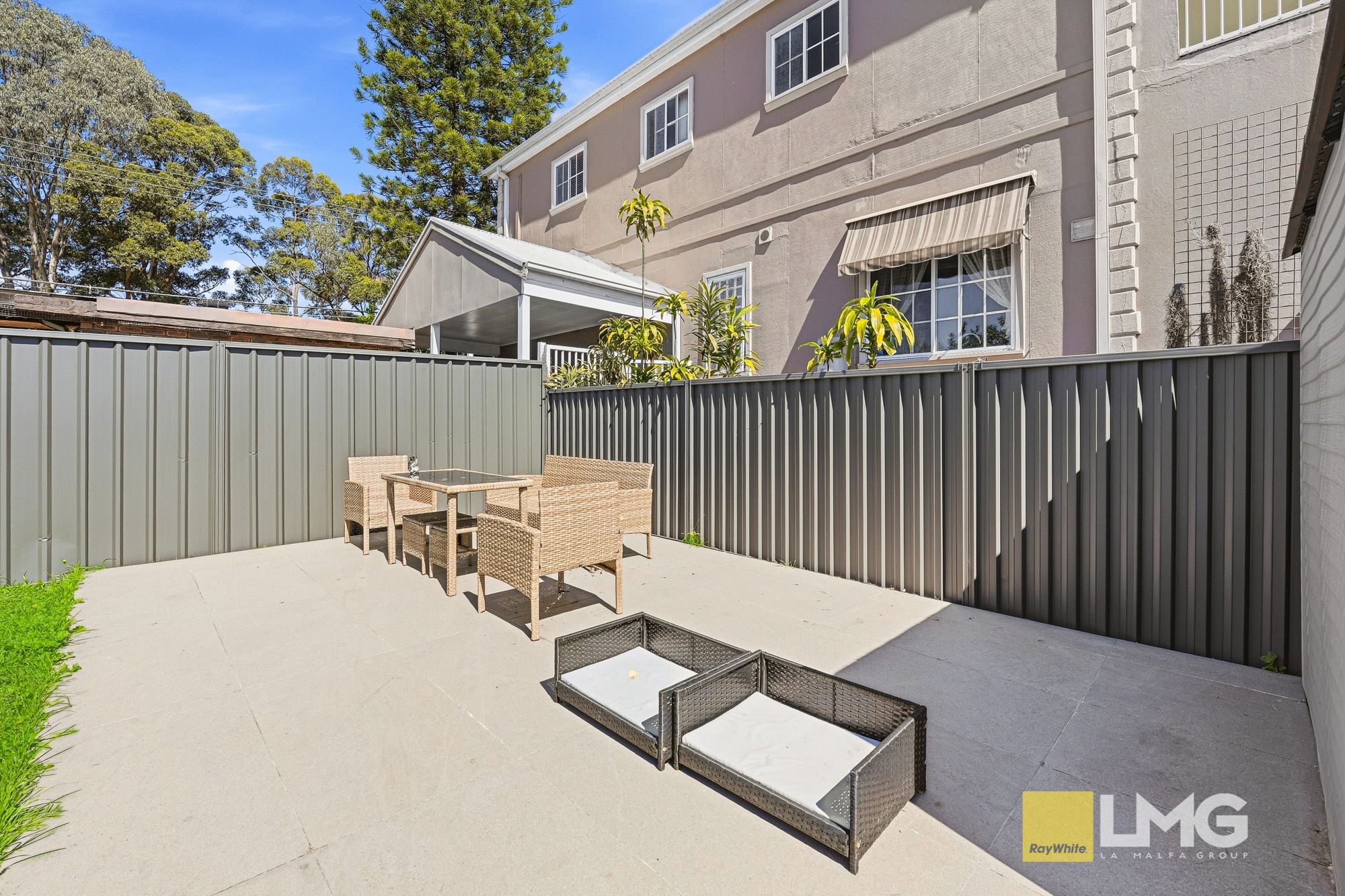 140 Joseph Street — photo 17 of 25