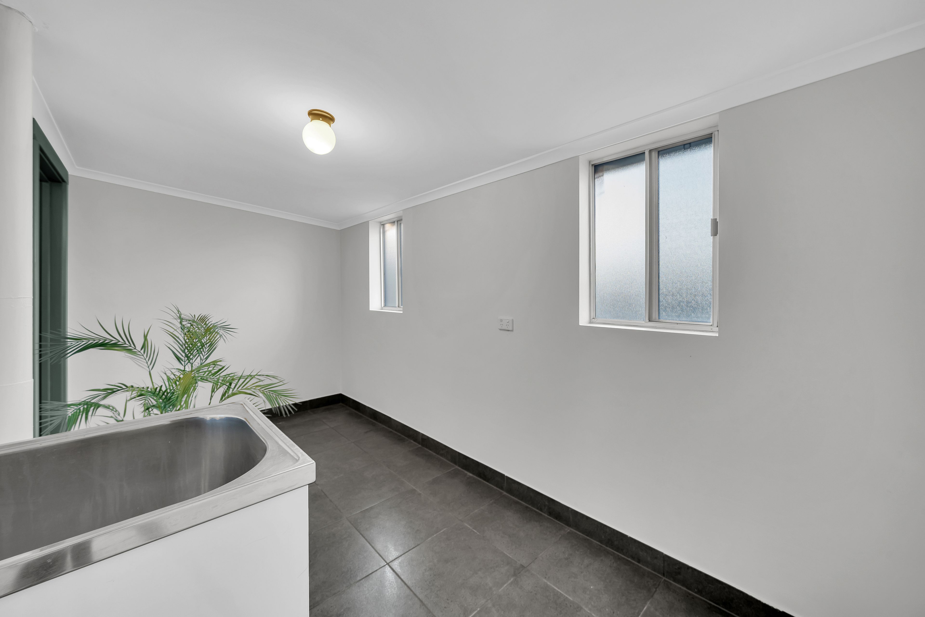 17 Princes Street — photo 14 of 18