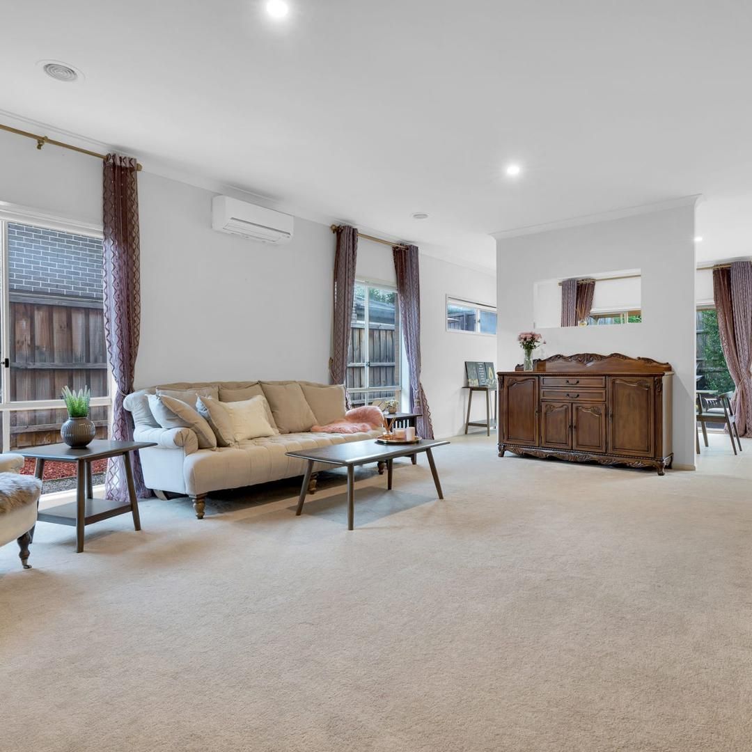 14 Verdant Street — photo 2 of 10