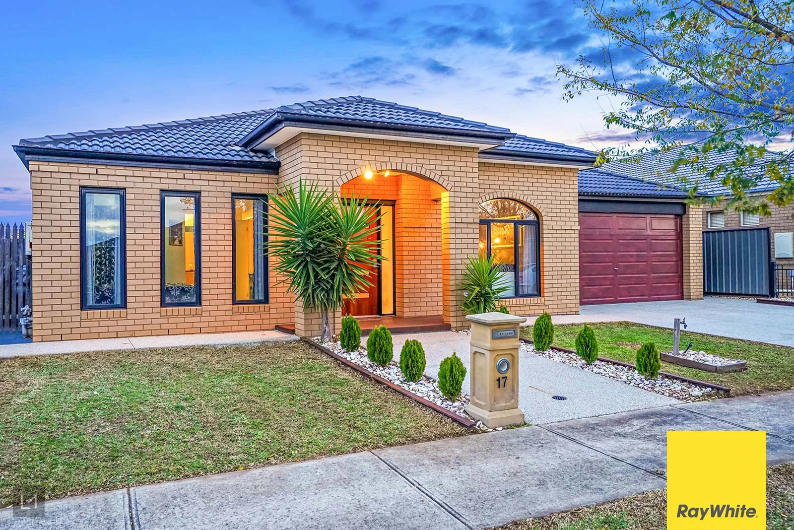 17 Kerlin Crescent, Tarneit, VIC 3029