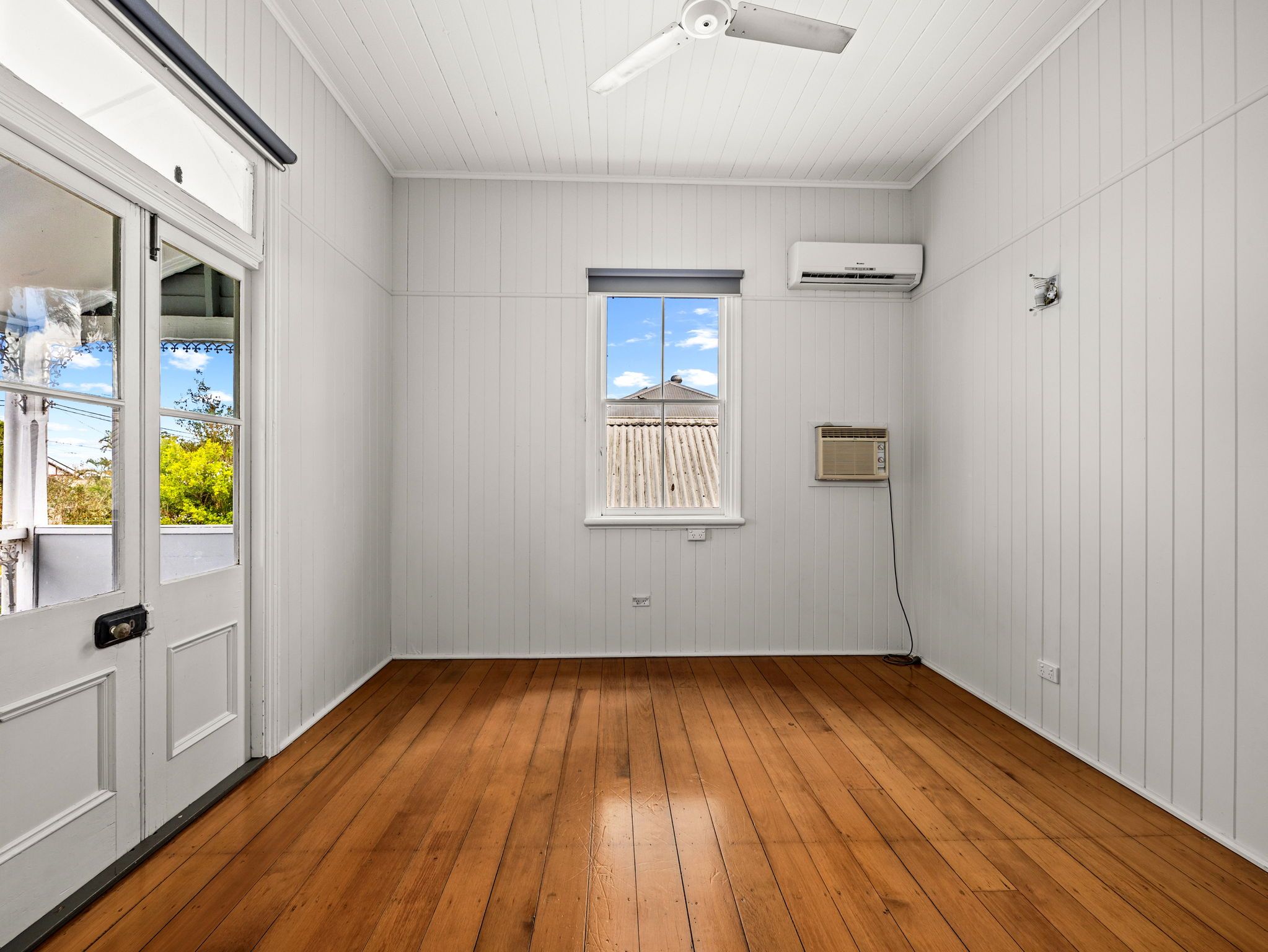 6 Alice Street, Silkstone, QLD 4304