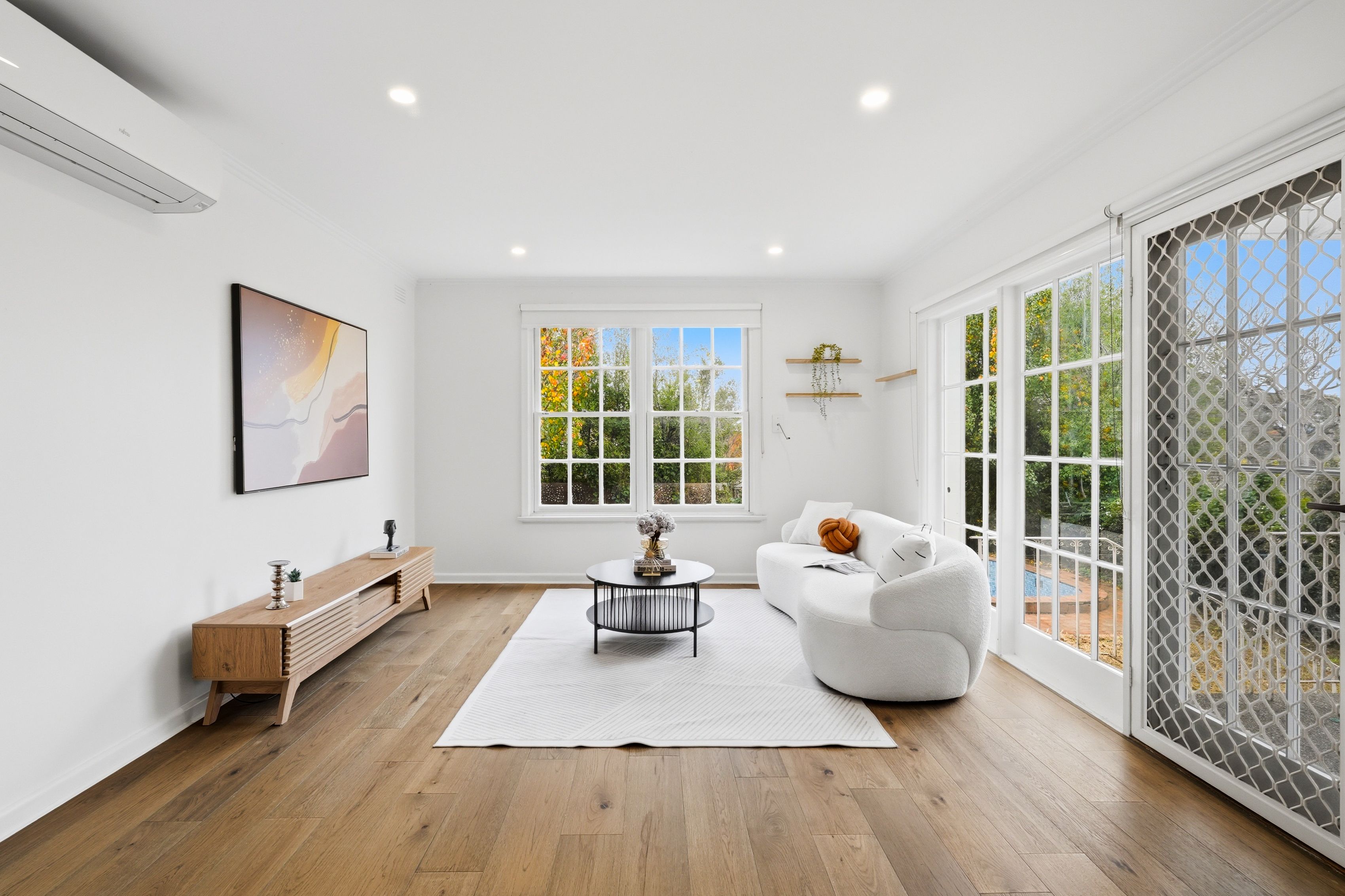 24 Kawarren Street — photo 4 of 11