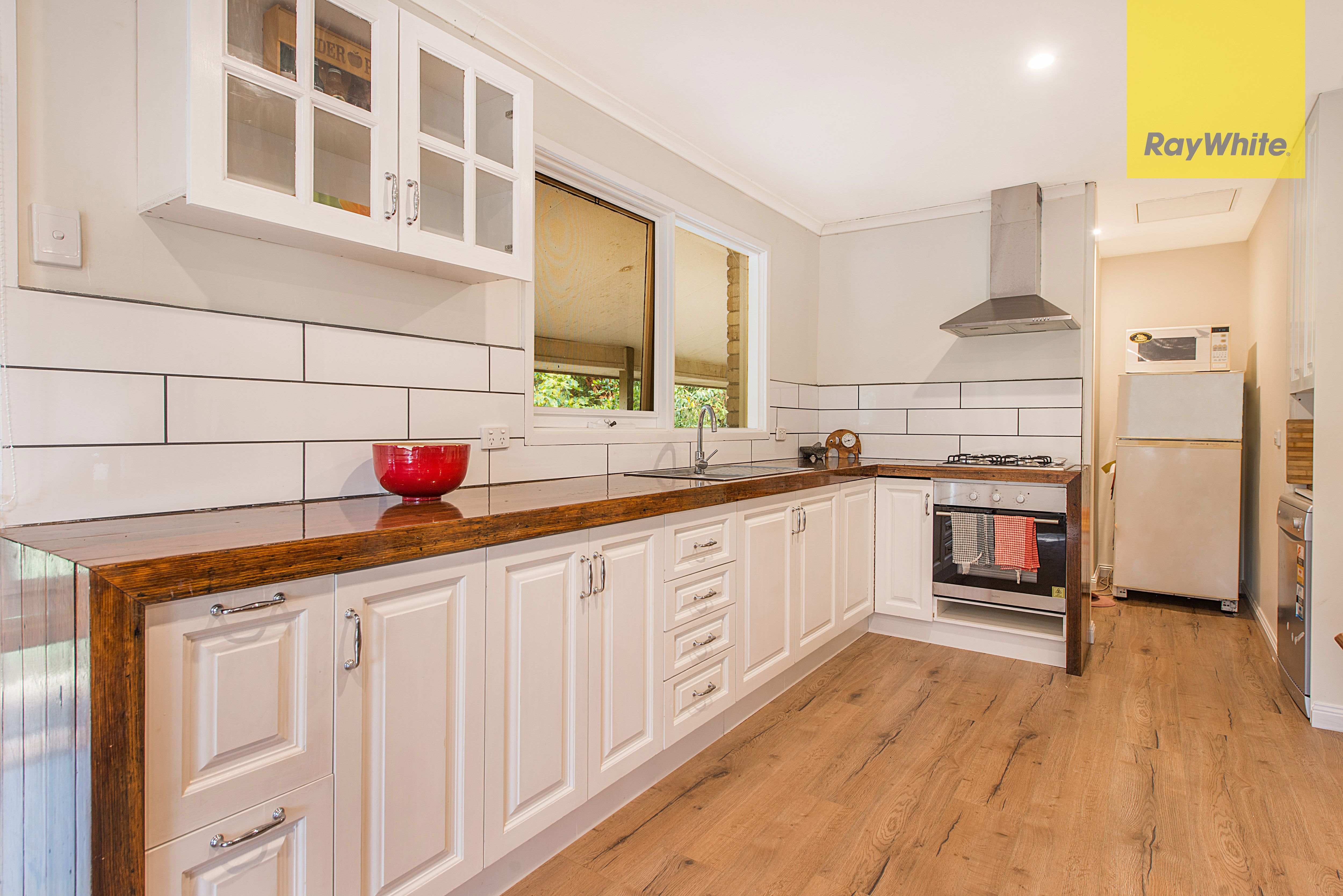 94 Moores Road, Monbulk, VIC 3793