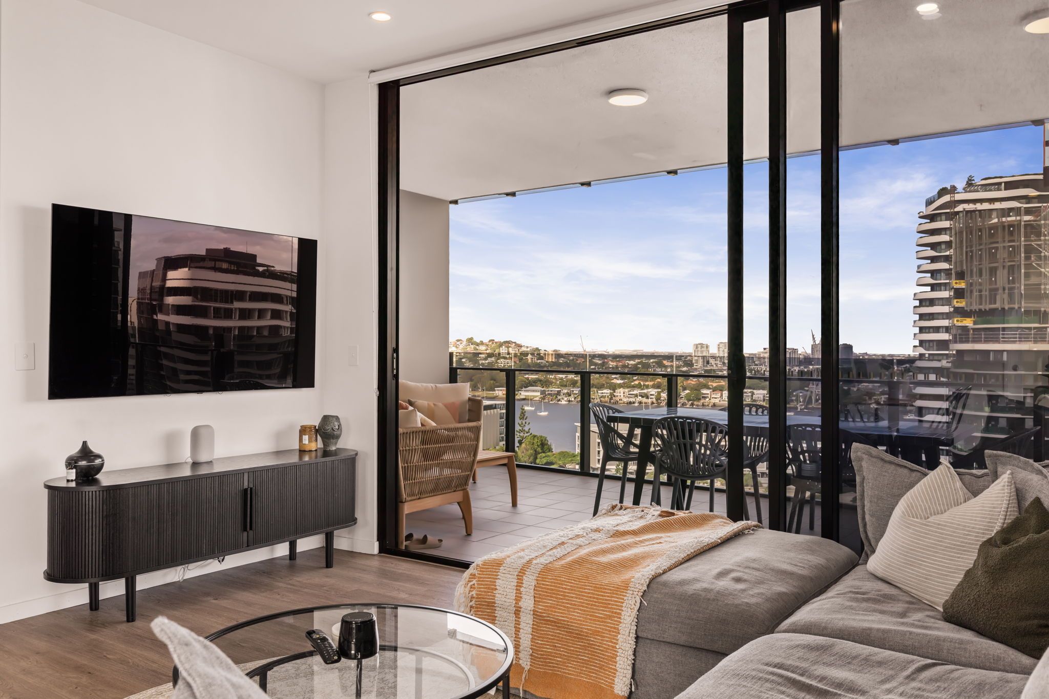 1509/12 Cunningham Street, Newstead, QLD 4006