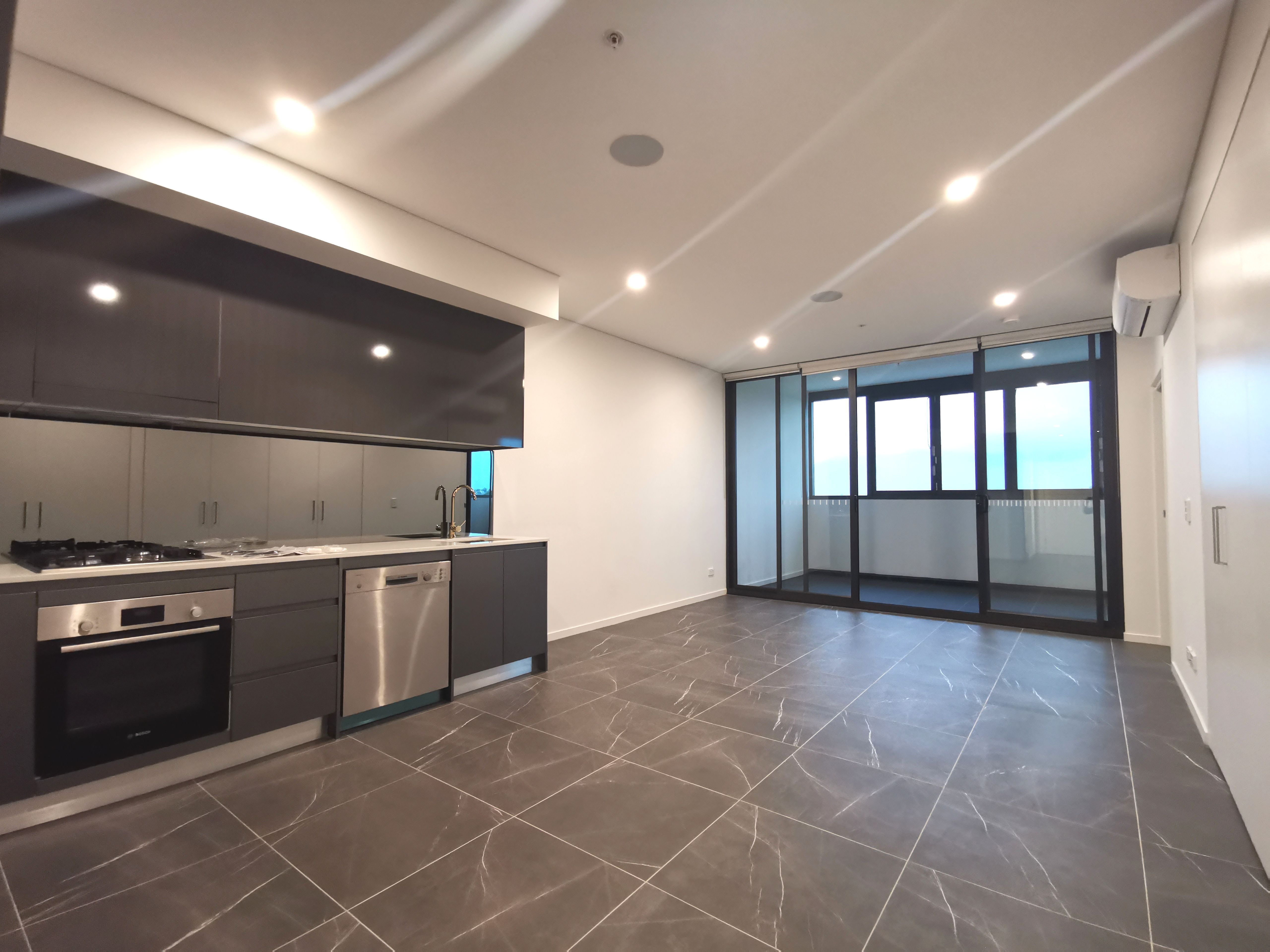 13093/5 Bennelong Parkway, Wentworth Point, NSW 2127