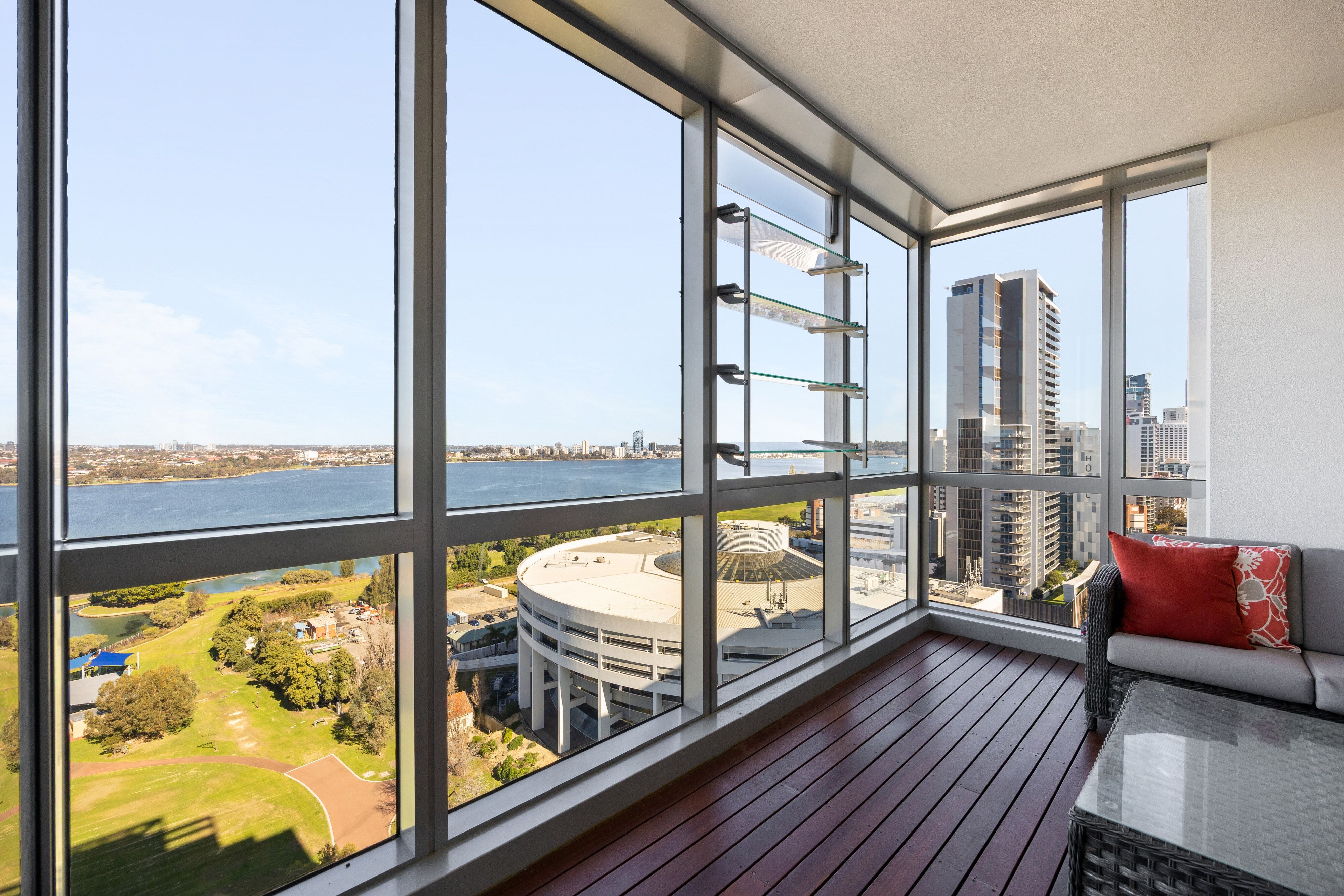 1707/8 Adelaide Terrace — photo 17 of 25