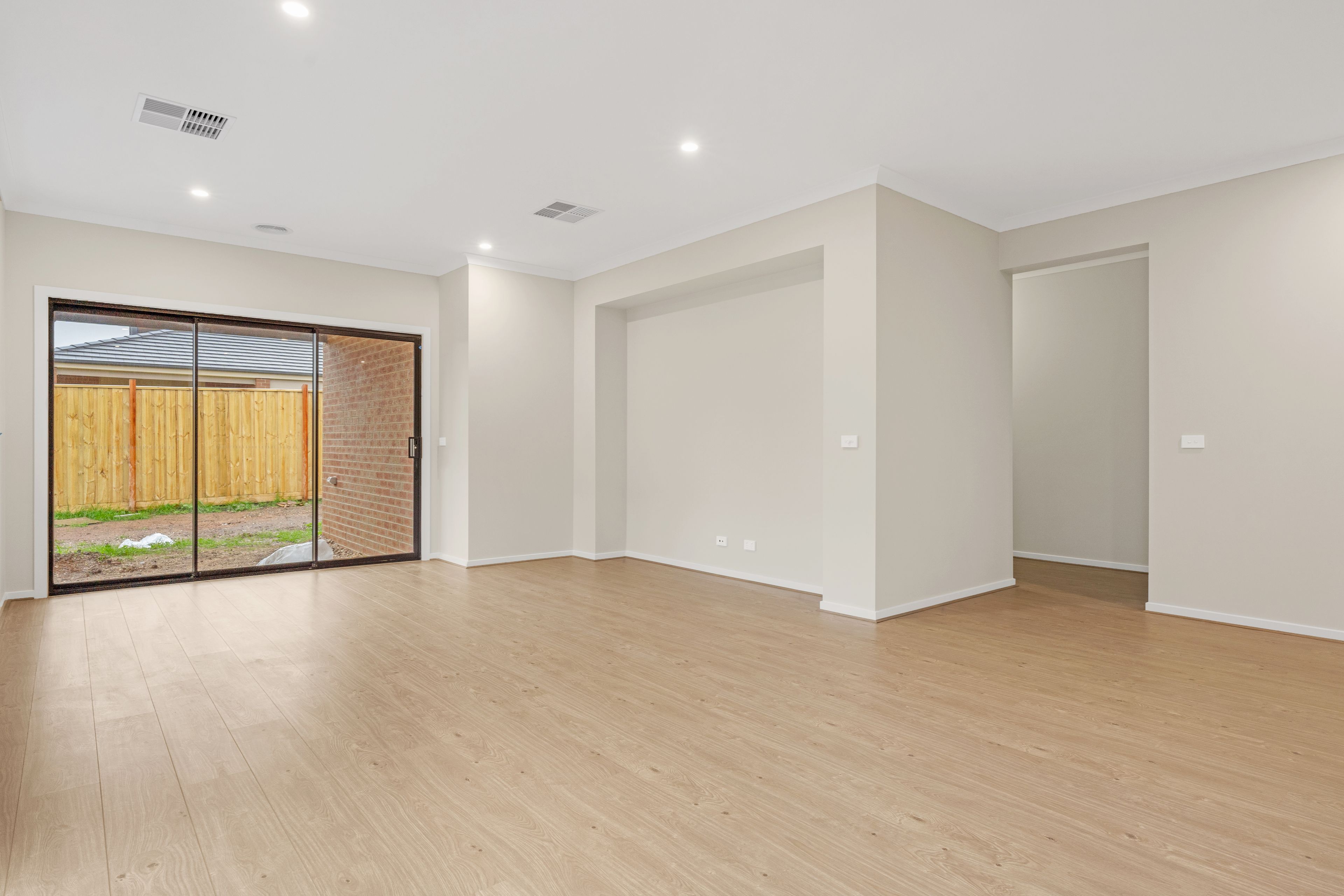 30 Northam Street, Mambourin, VIC 3024