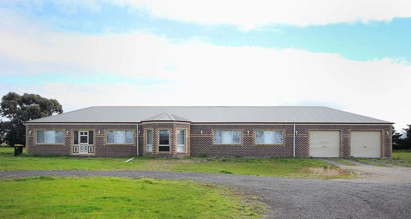 1292 Leakes Road, Rockbank, VIC 3335