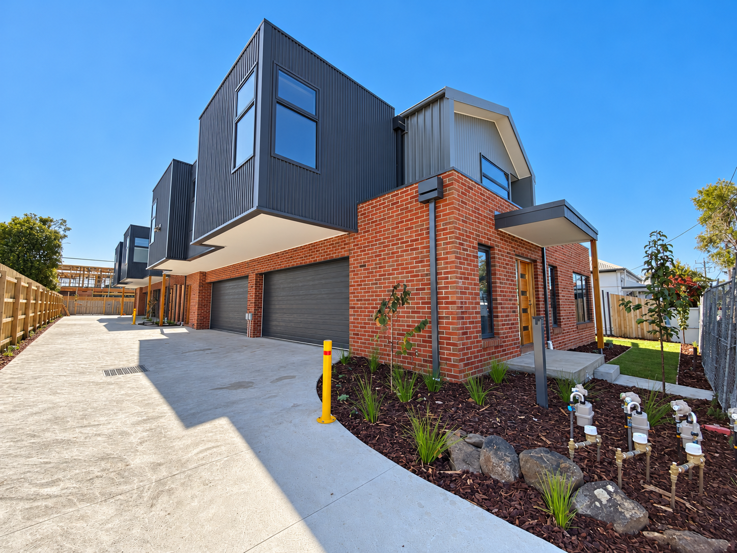 1/30-32 West Fyans Street — photo from Ray White Highton