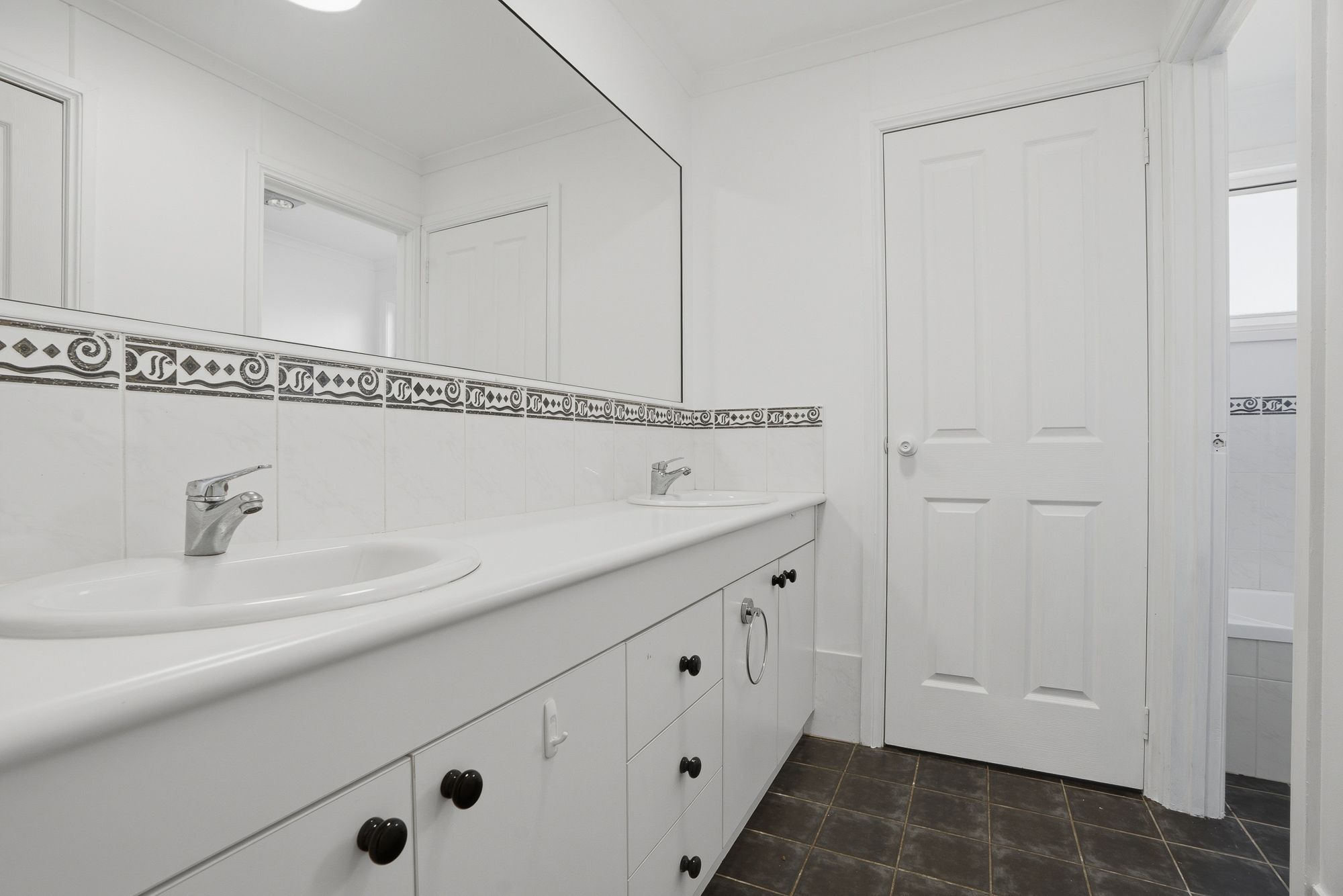 6 Rosamel Lane — photo 15 of 25