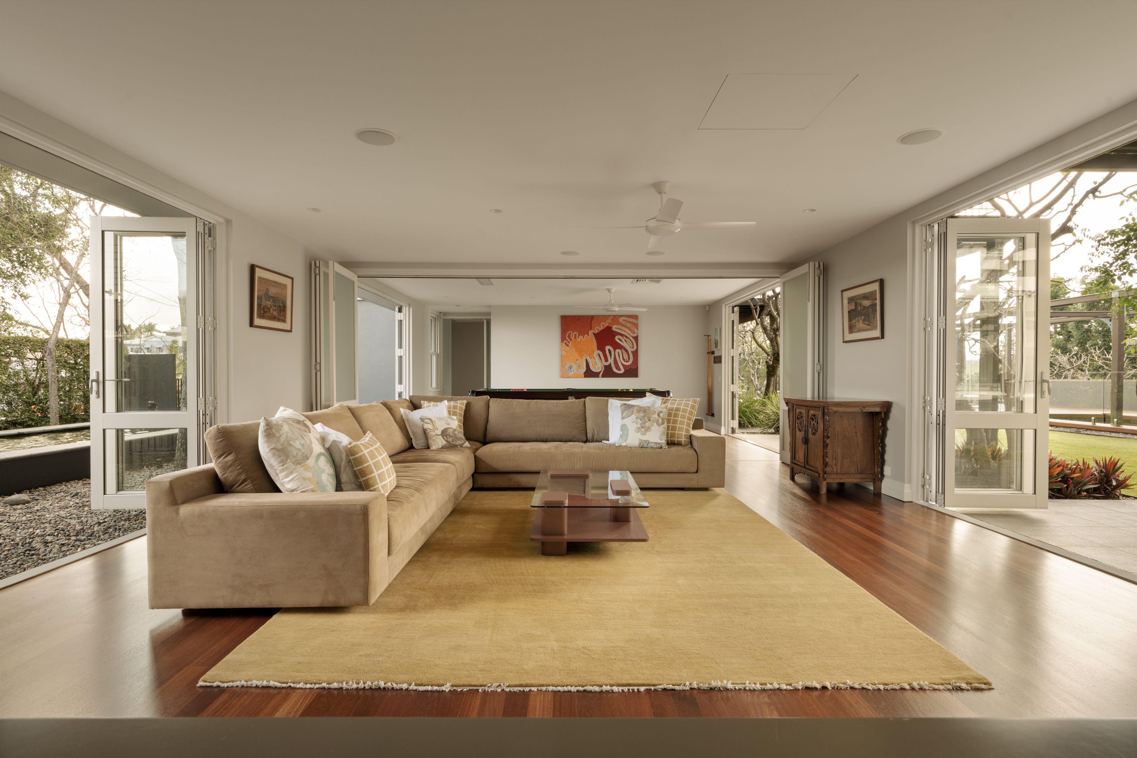 An Inner-City Estate of Extraordinary Proportions — photo 18 of 26