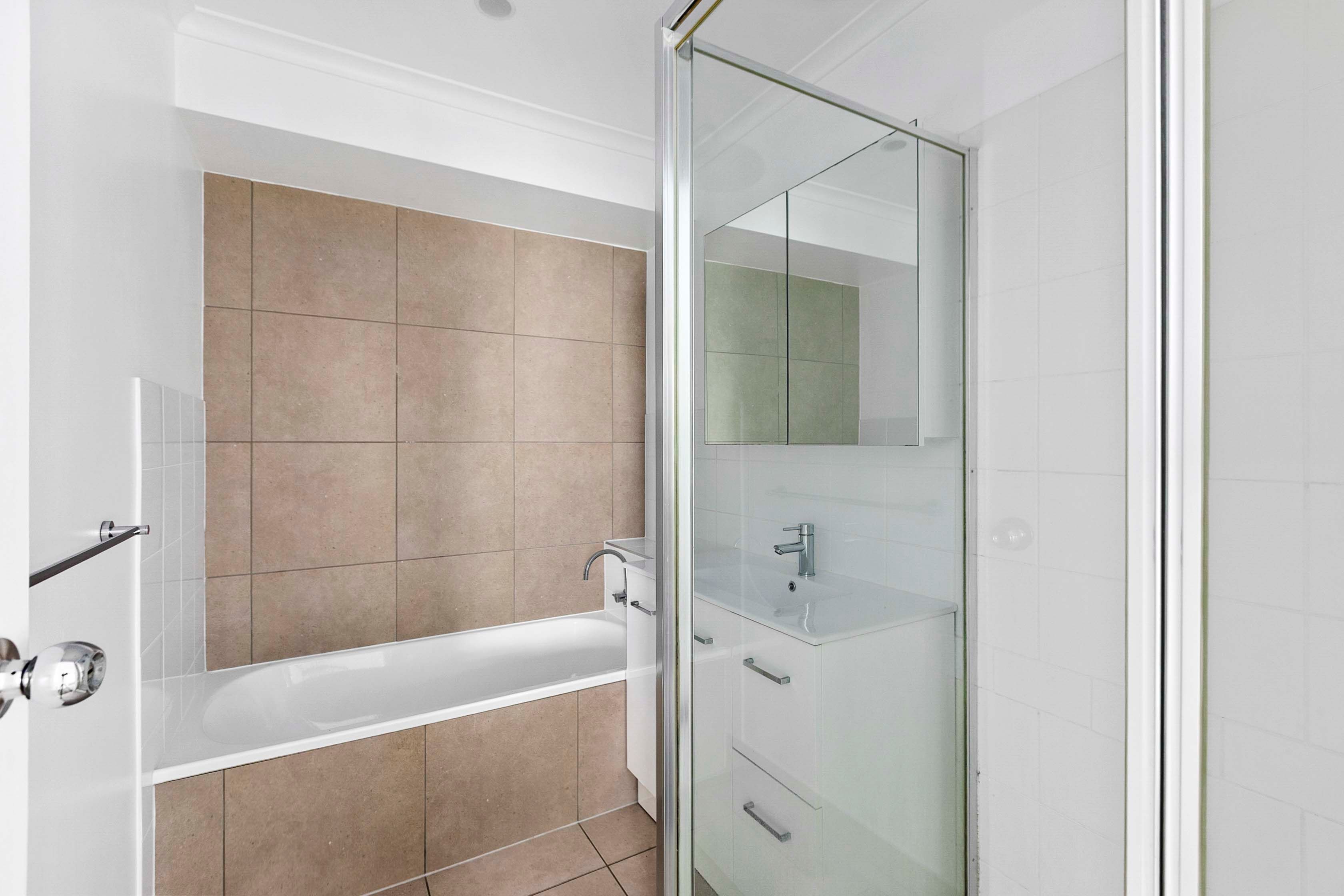 39 Martin Street — photo 8 of 14