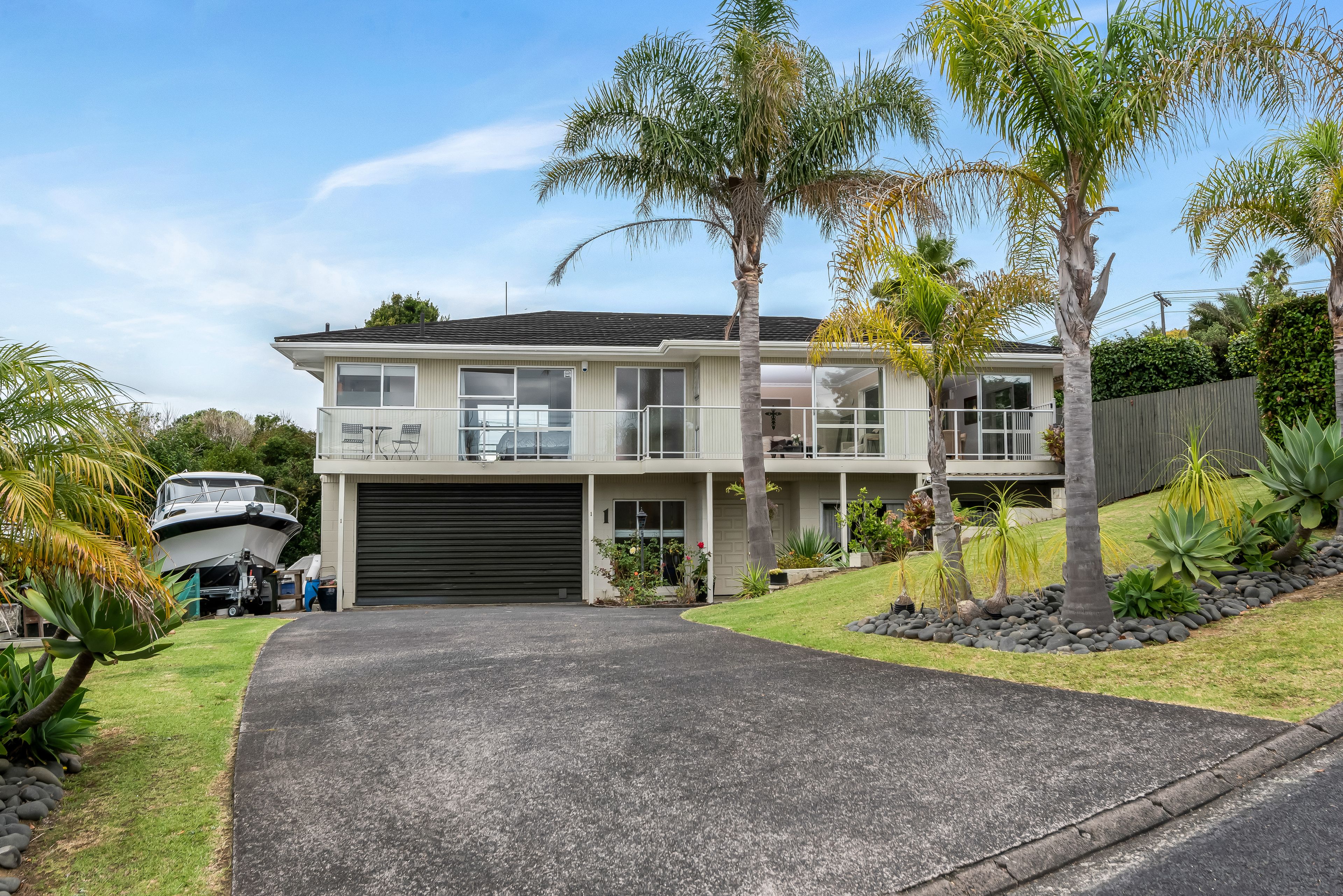 1 Gibson Place, Mellons Bay, Manukau City