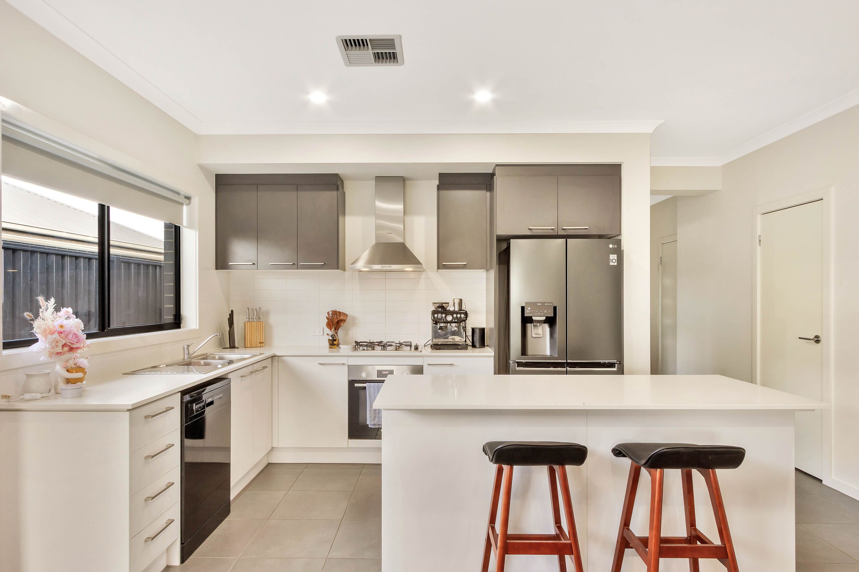 6 Frome Road — photo 5 of 23