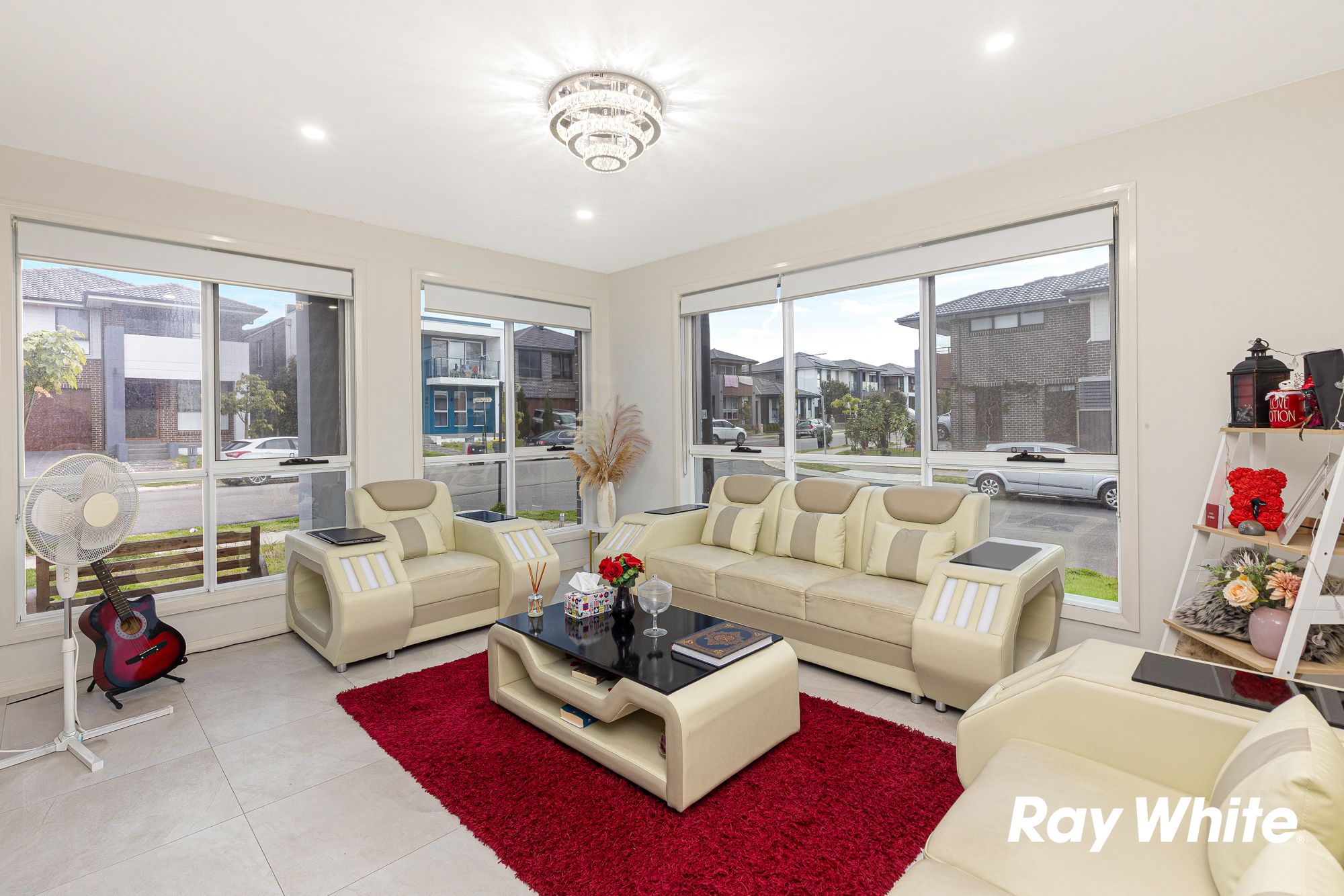 31 Esperance Street (Tallawong) — photo 3 of 10