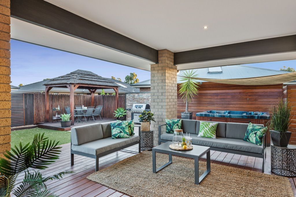 34 McKenzie Way, Doreen, VIC 3754