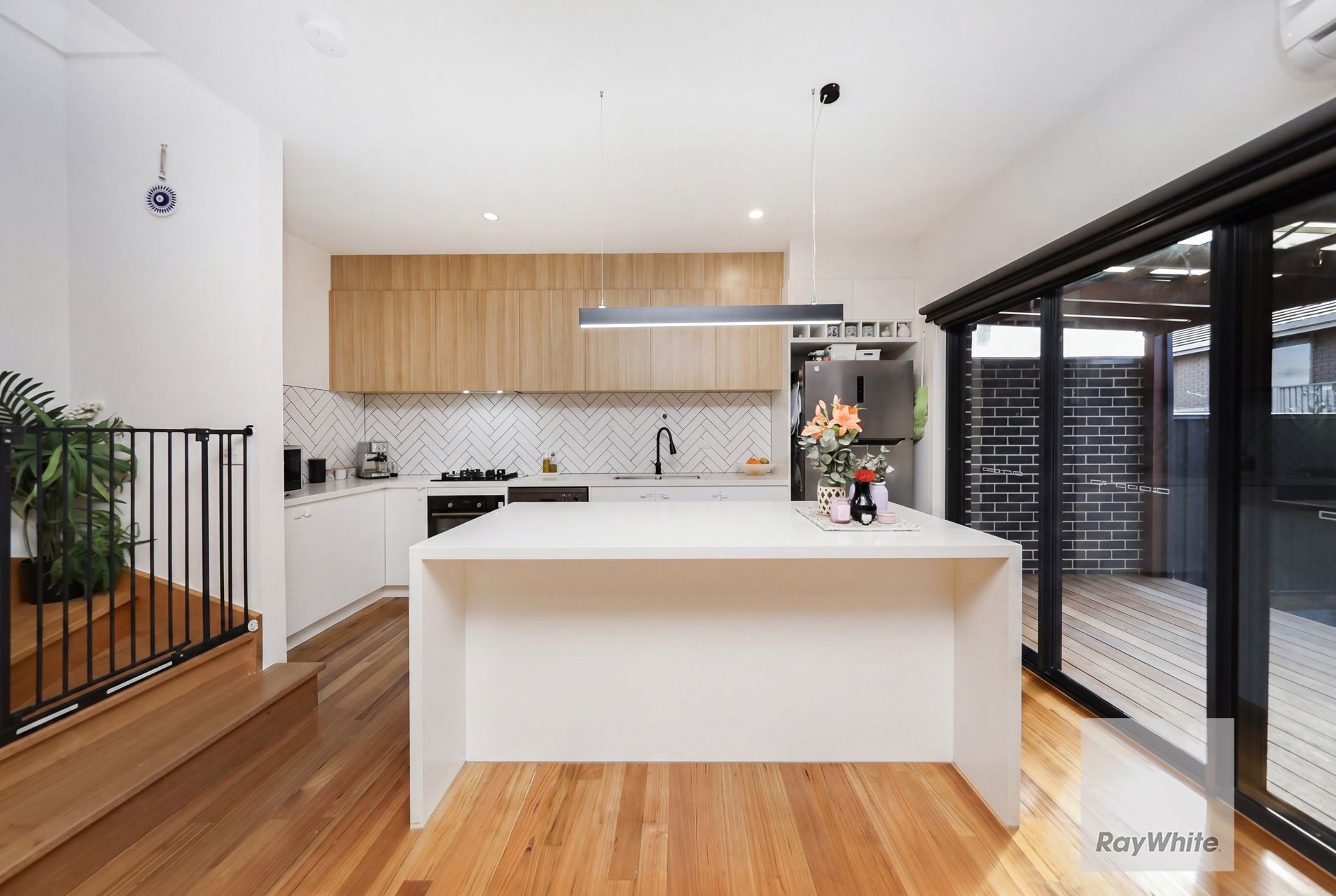 1/23 Eyre Street — photo 5 of 12