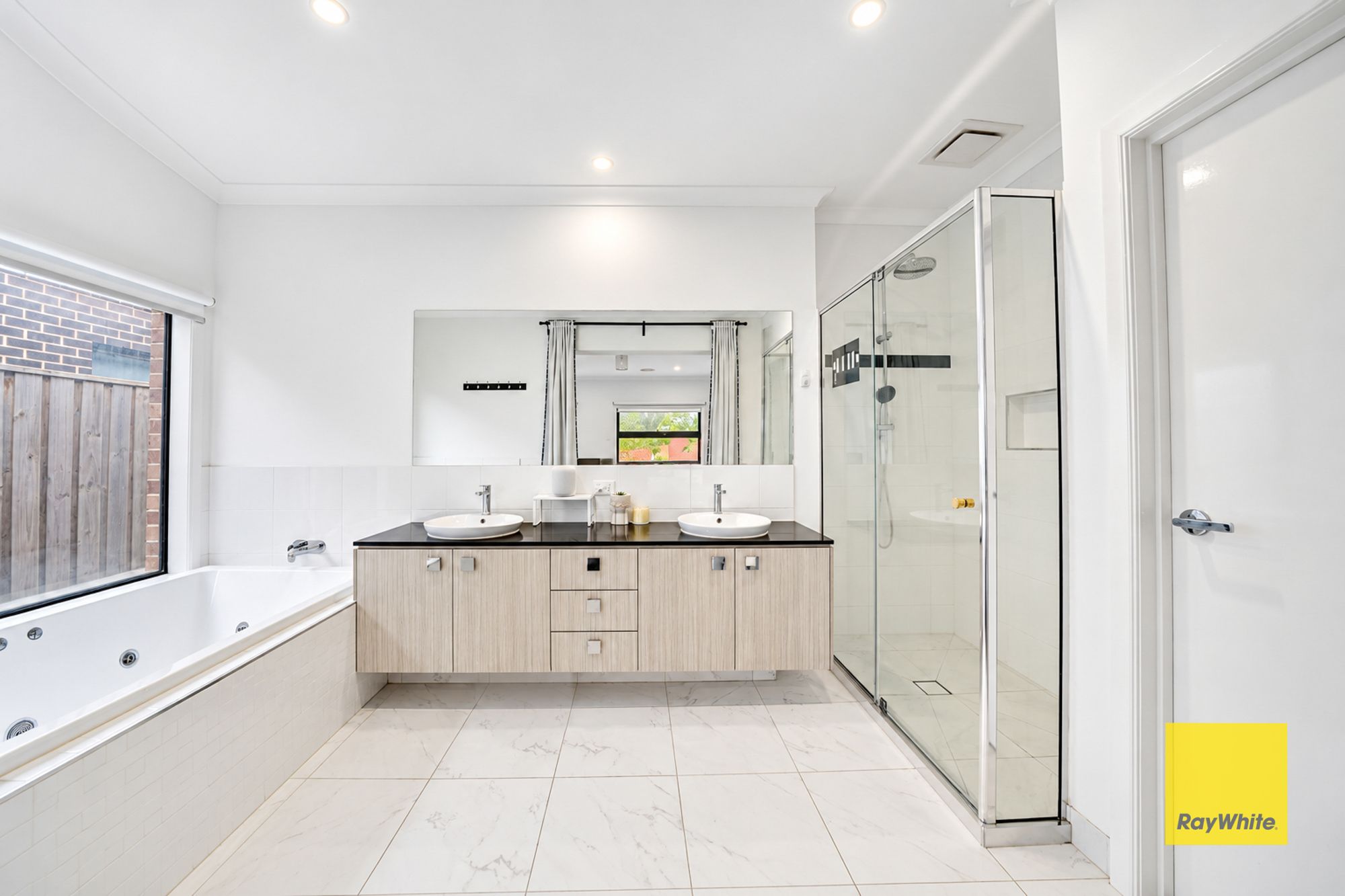13 Karpass Street — photo 14 of 26