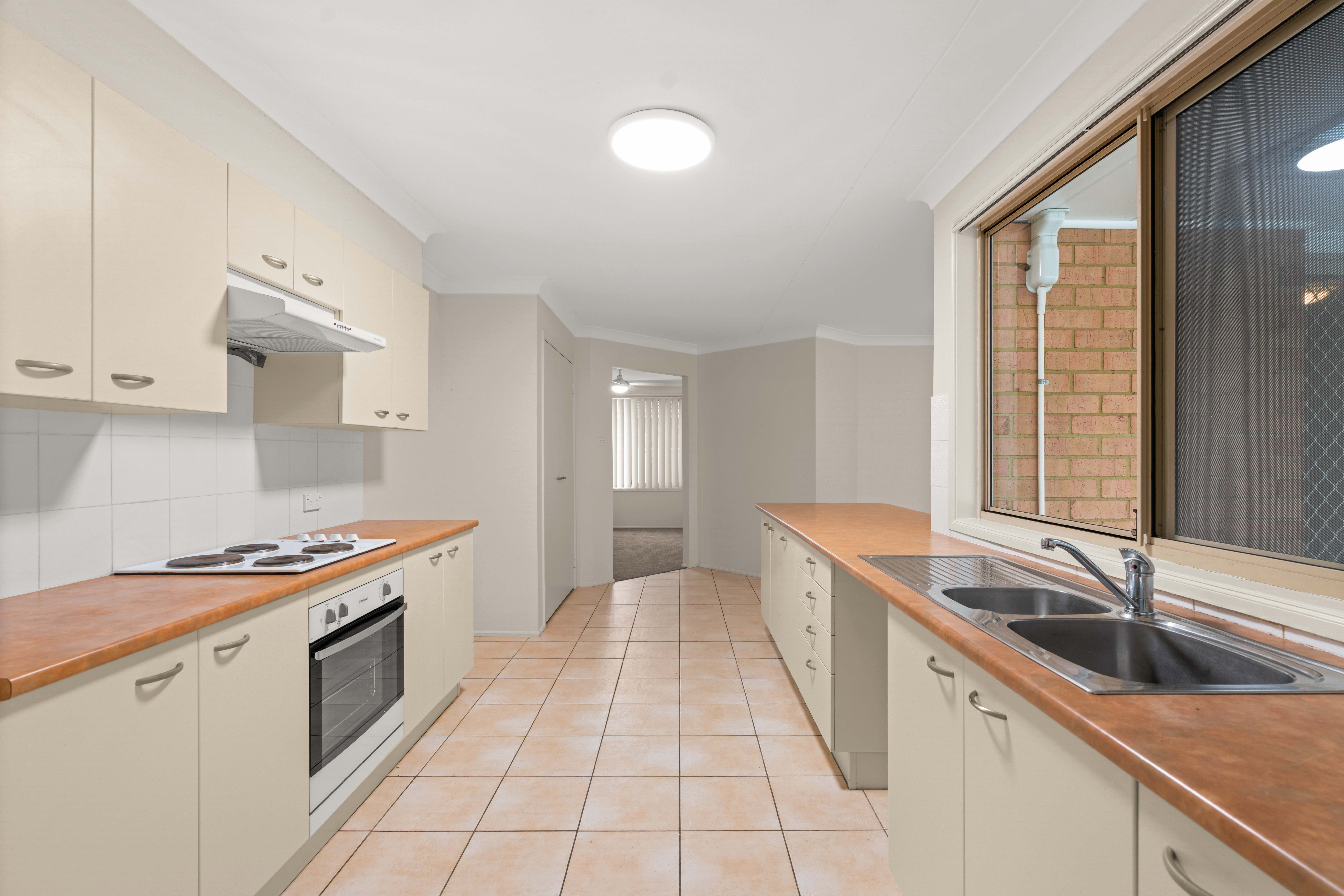 6 Marsden Close, Worrigee, NSW 2540