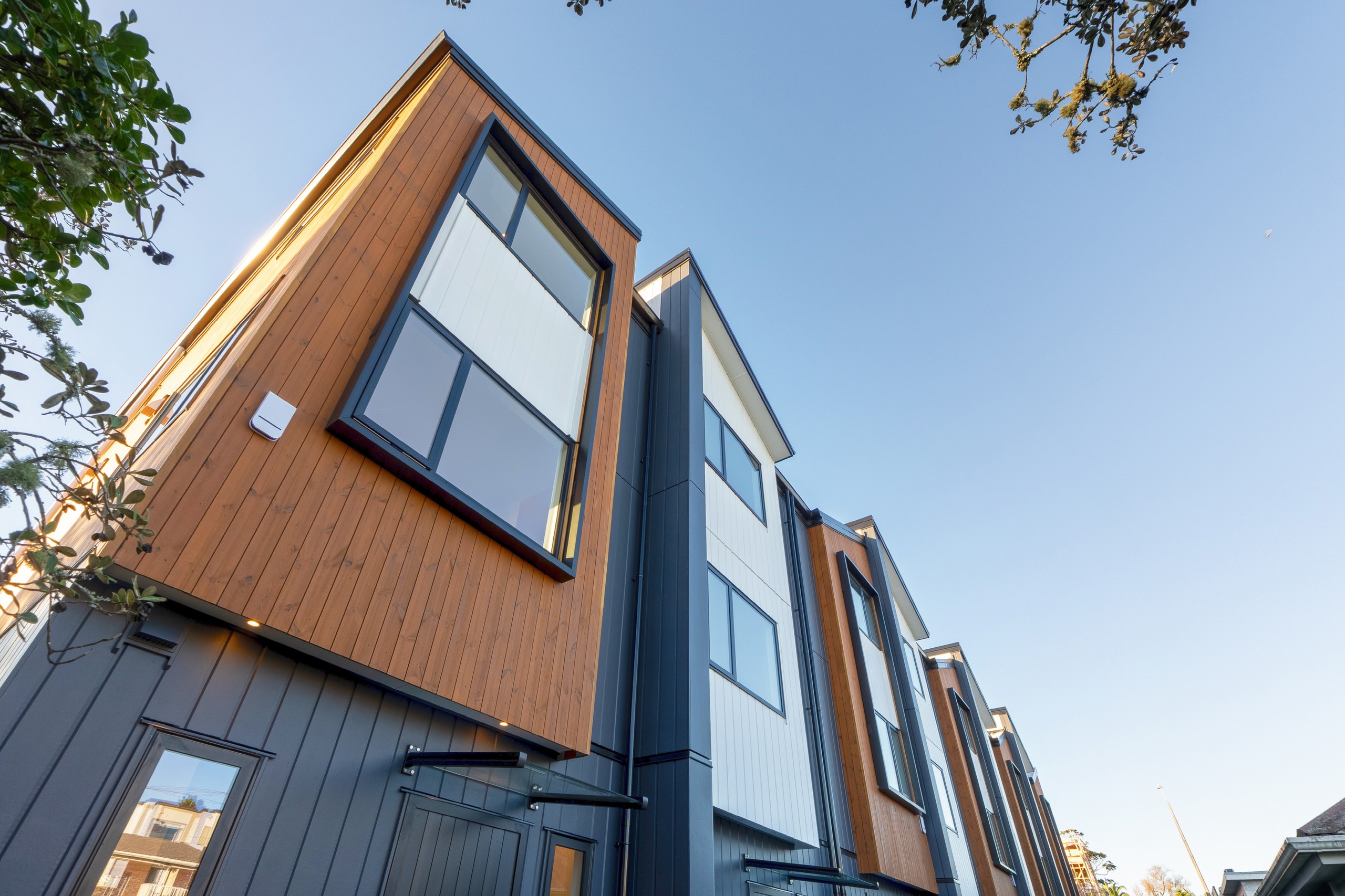 20/163-165 Lake Road, Belmont, North Shore City