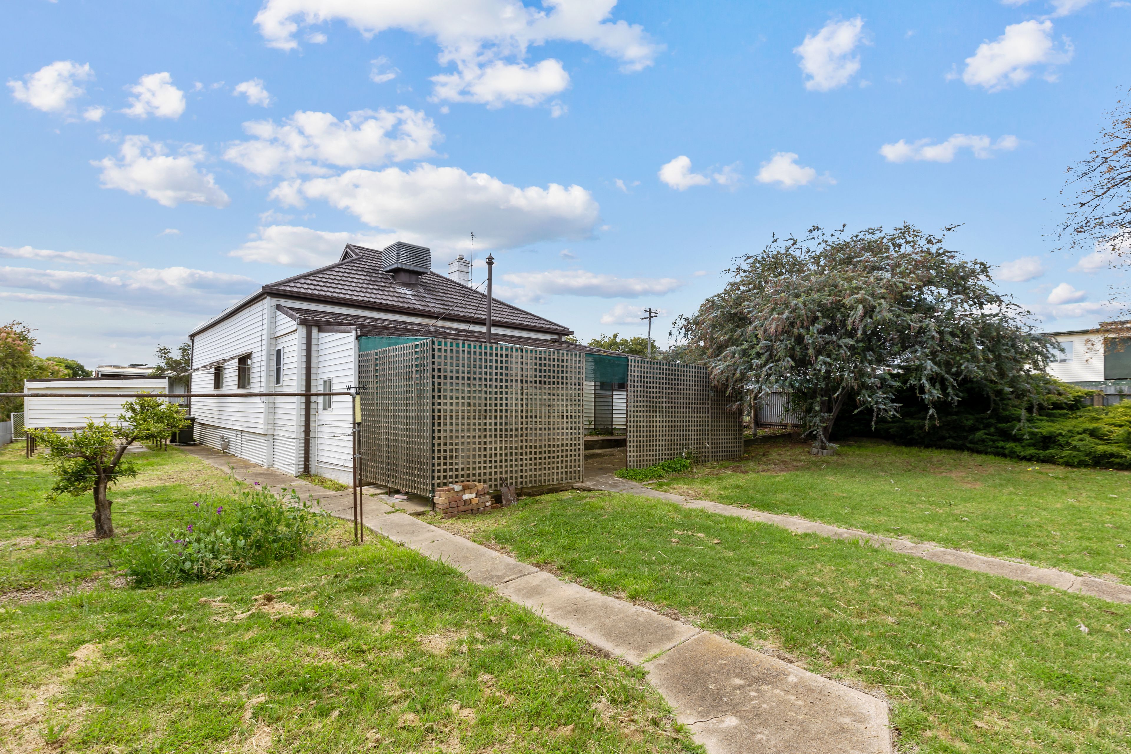 25 Crown Street — photo 19 of 19