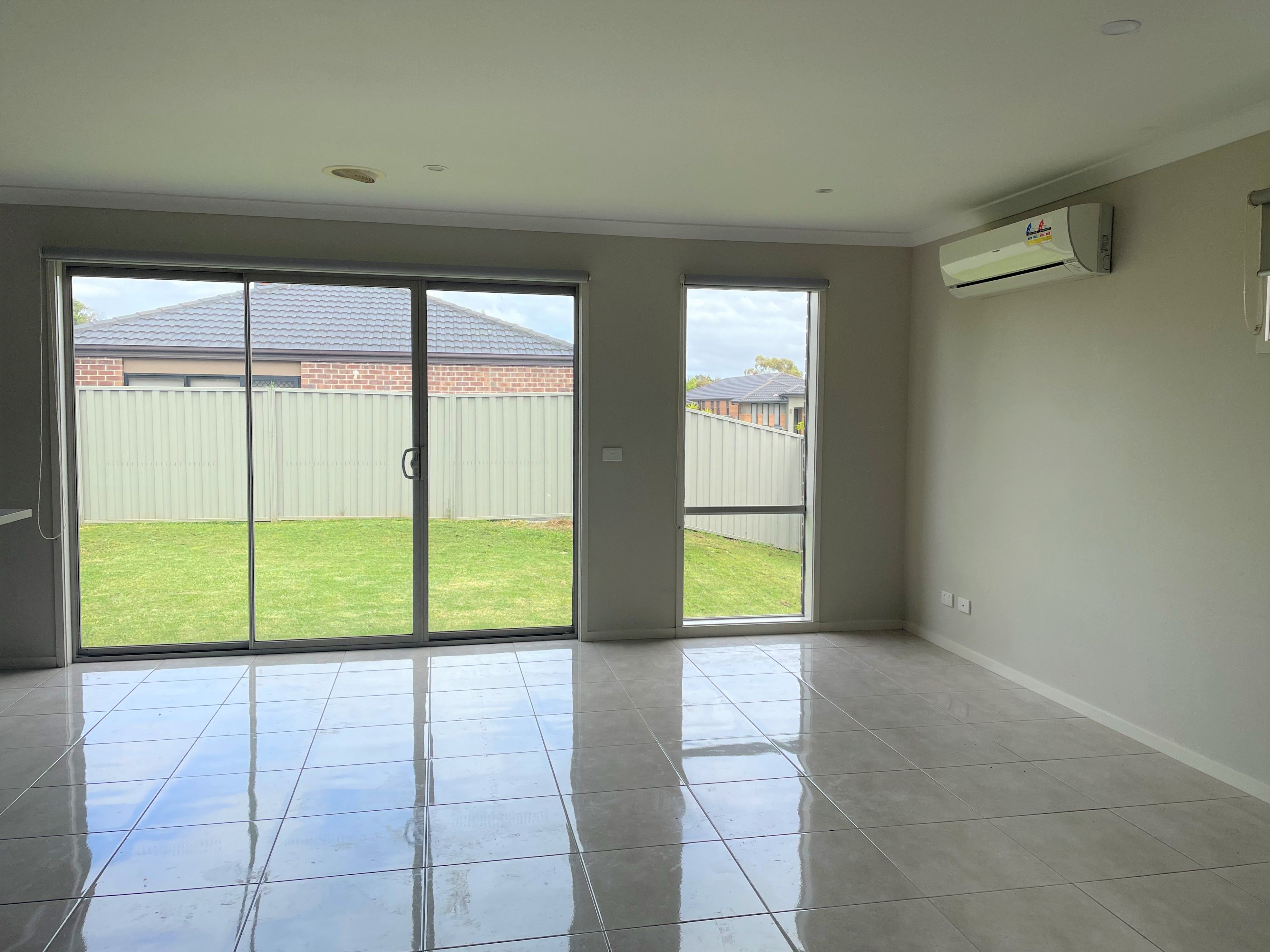 2 Wagner Close, Cranbourne East, VIC 3977