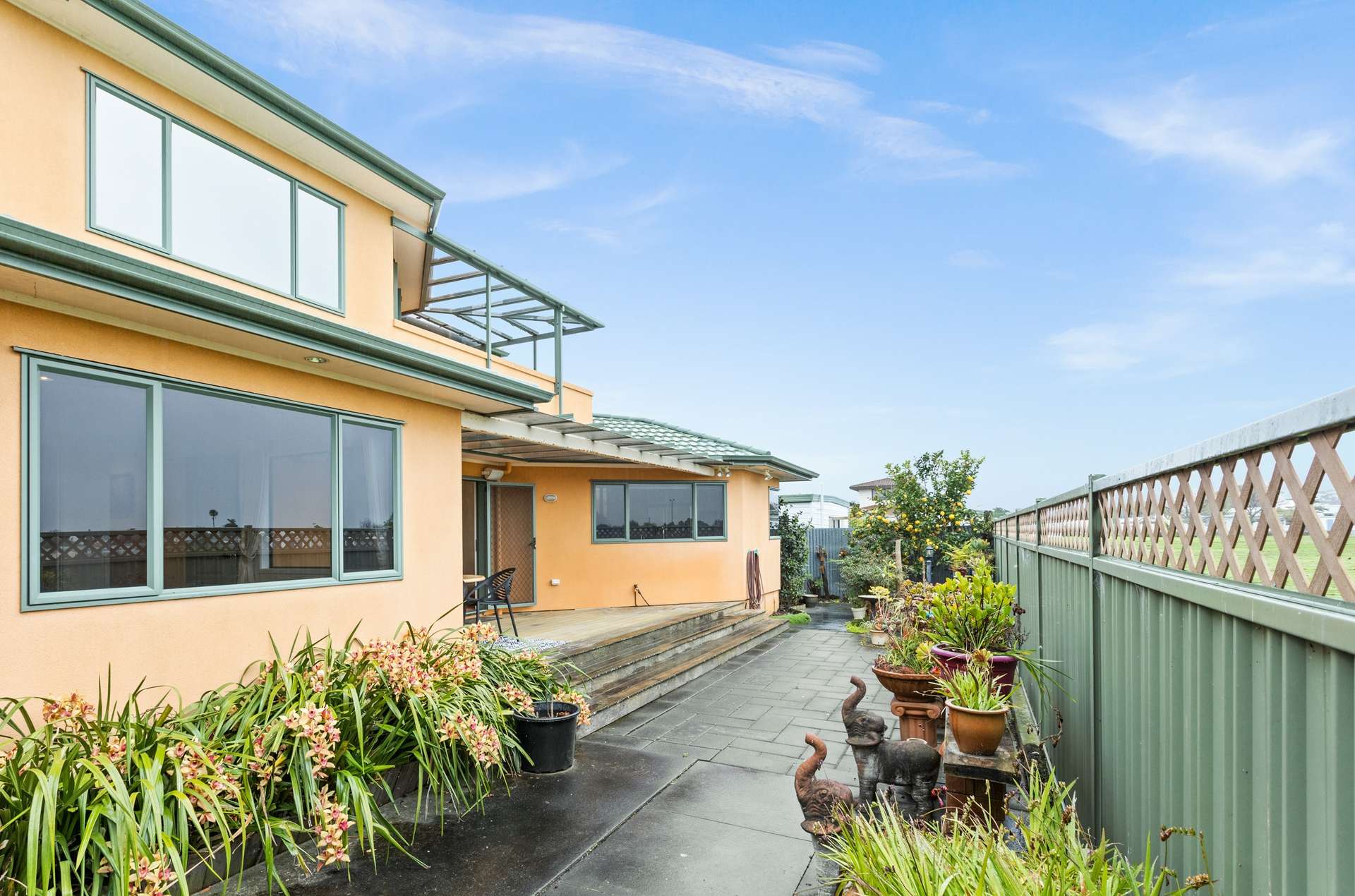 248 Kennedy Road photo 0