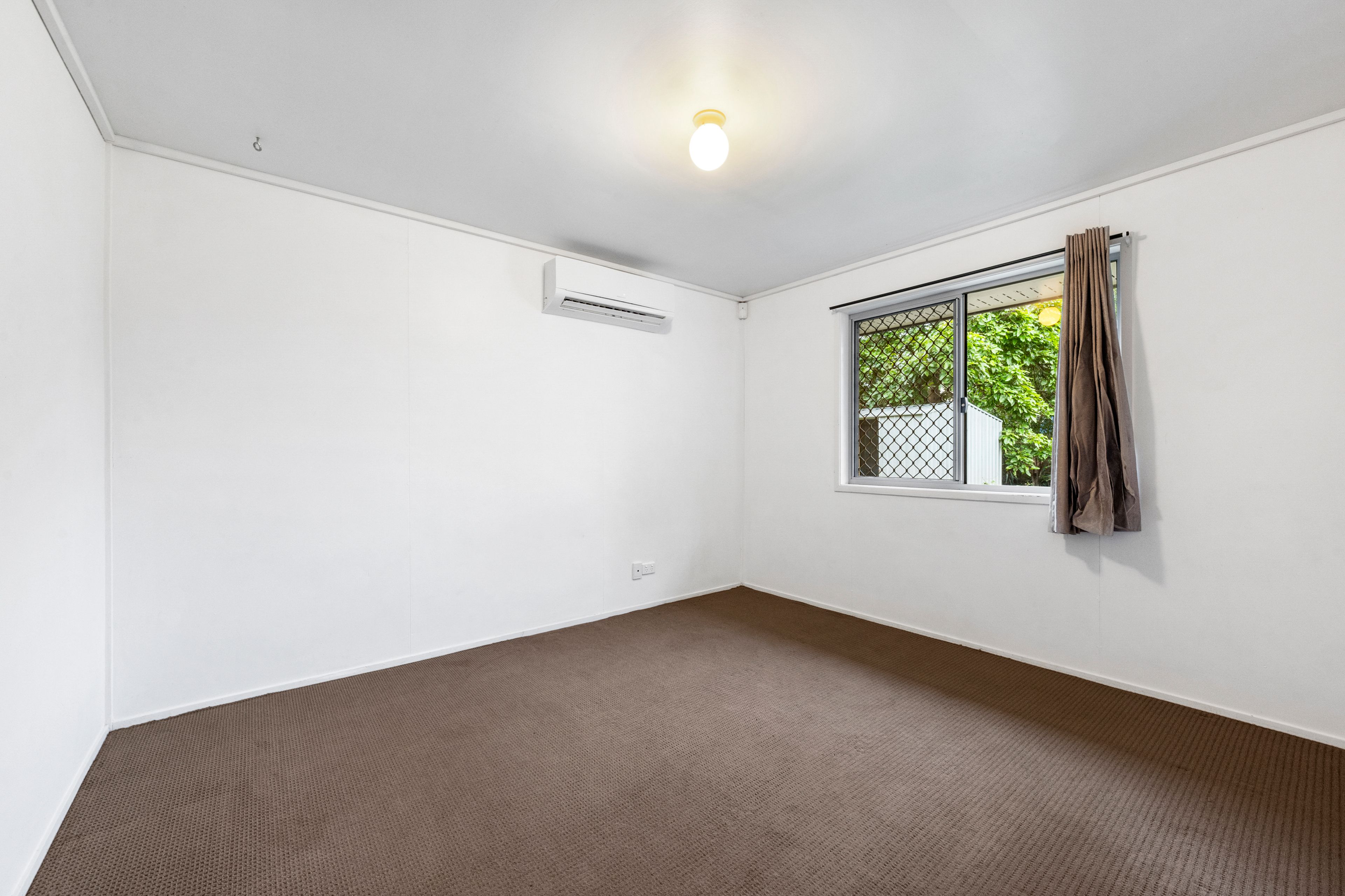 12 Marigold Street — photo 6 of 18