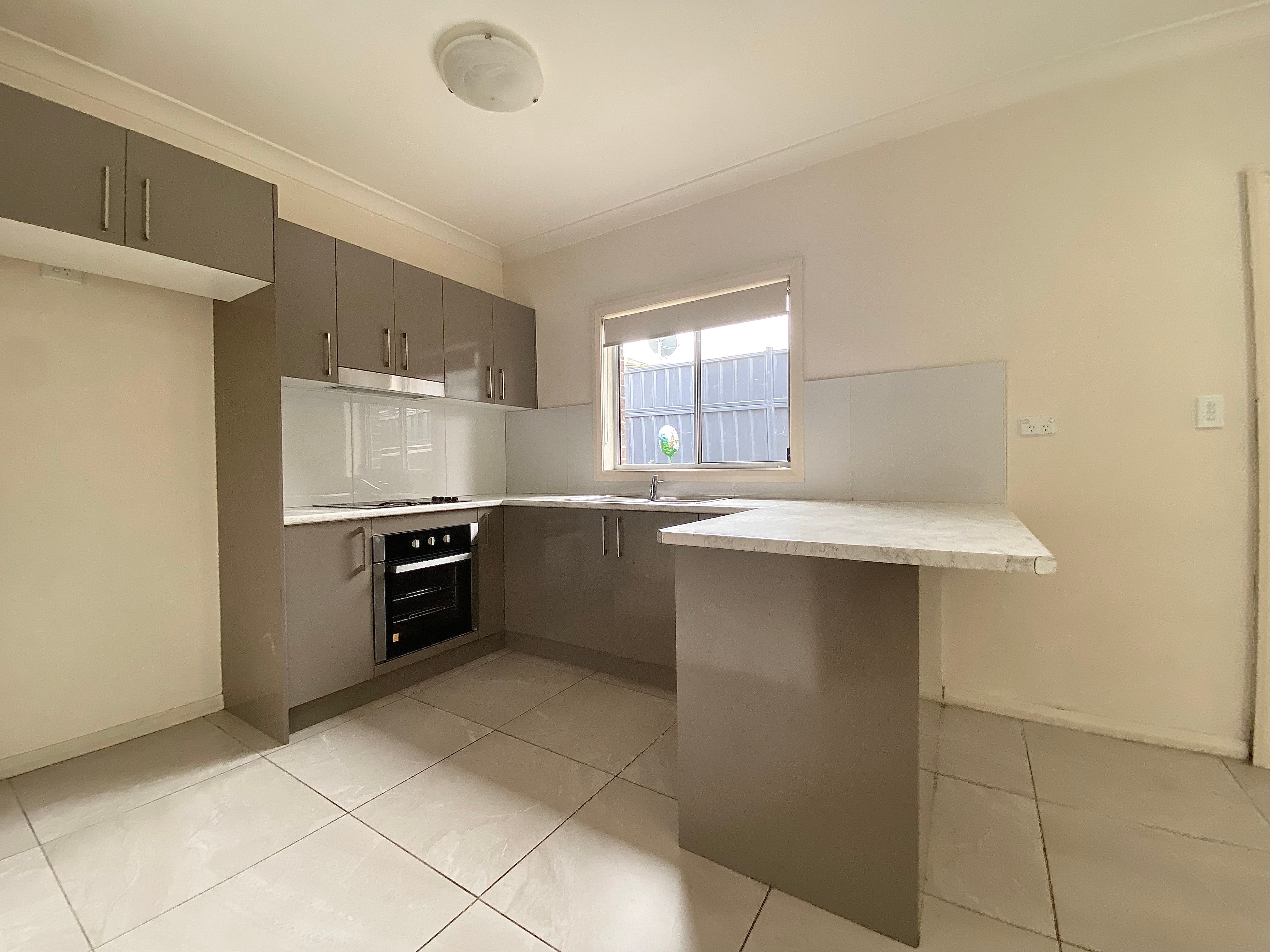 33 Lyndley Street, Busby, NSW 2168