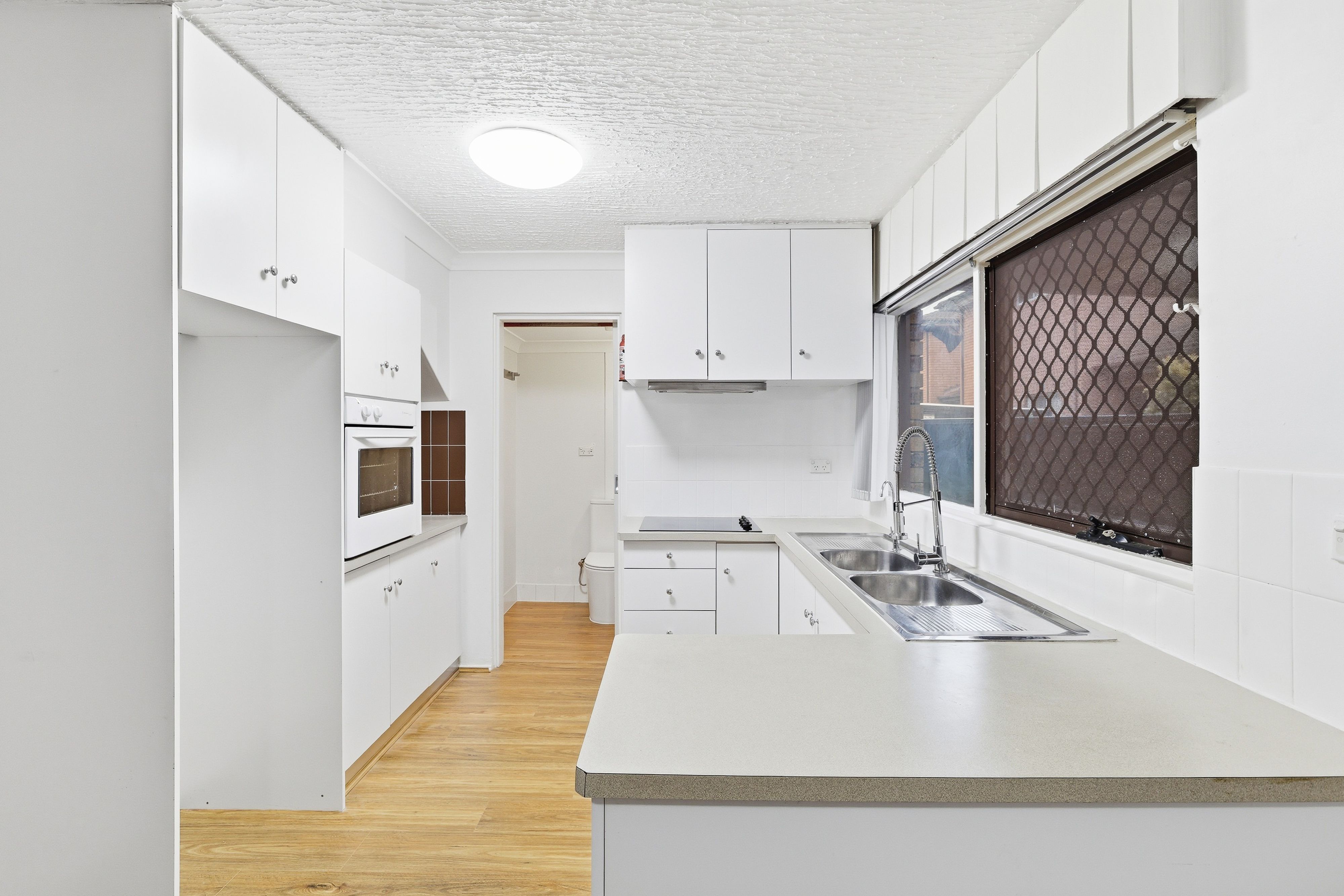 11/100 Hoxton Park Road — photo 5 of 21