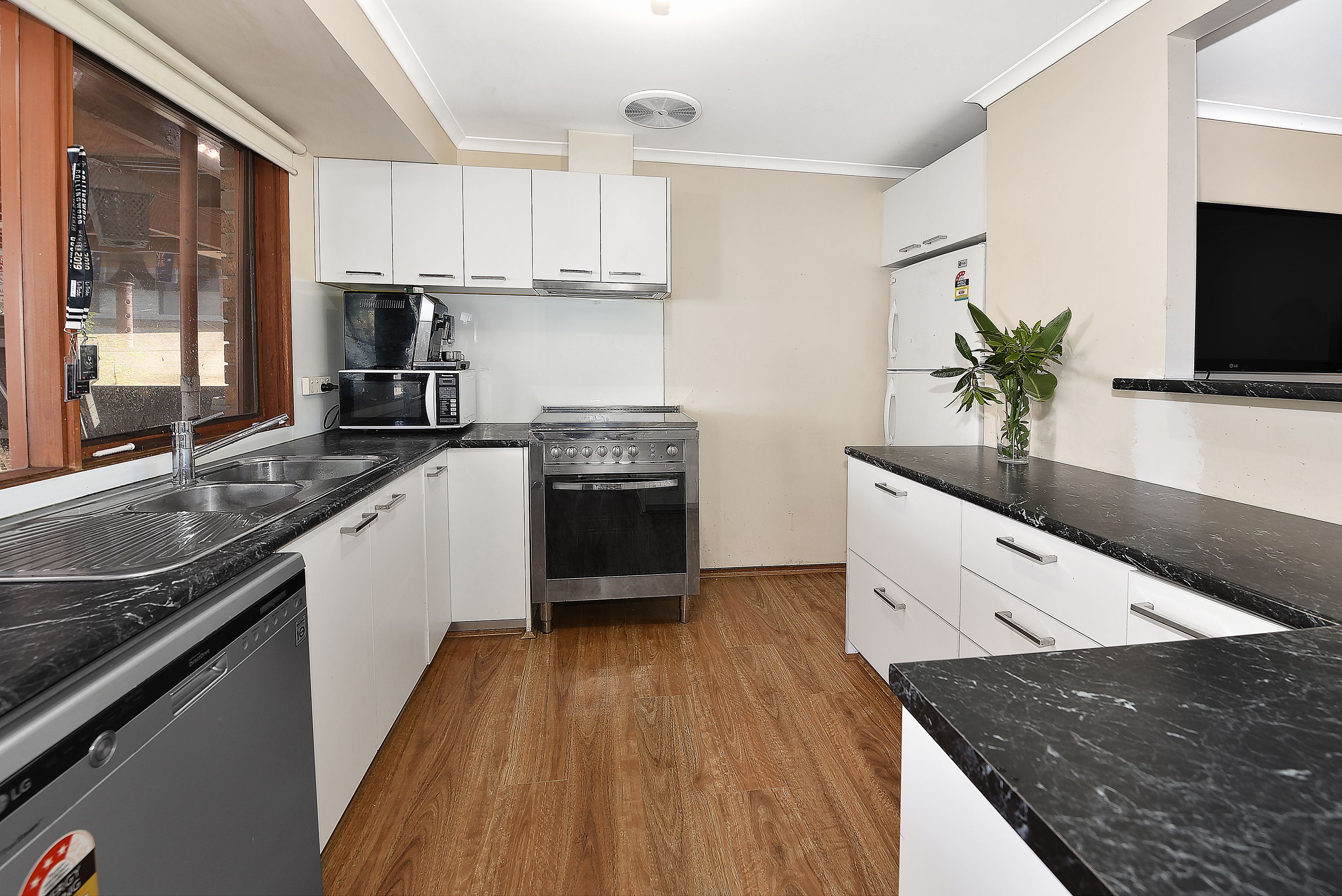 25 Riversdale Street, Craigieburn, VIC 3064