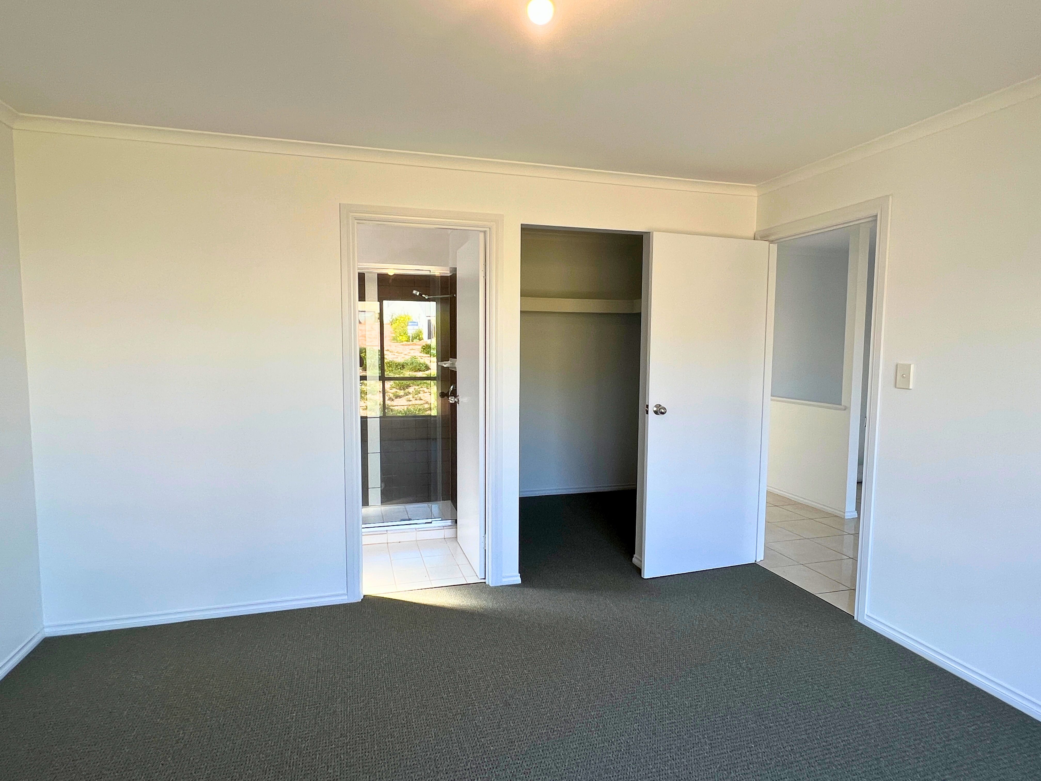 40 Gill Street — photo 10 of 18