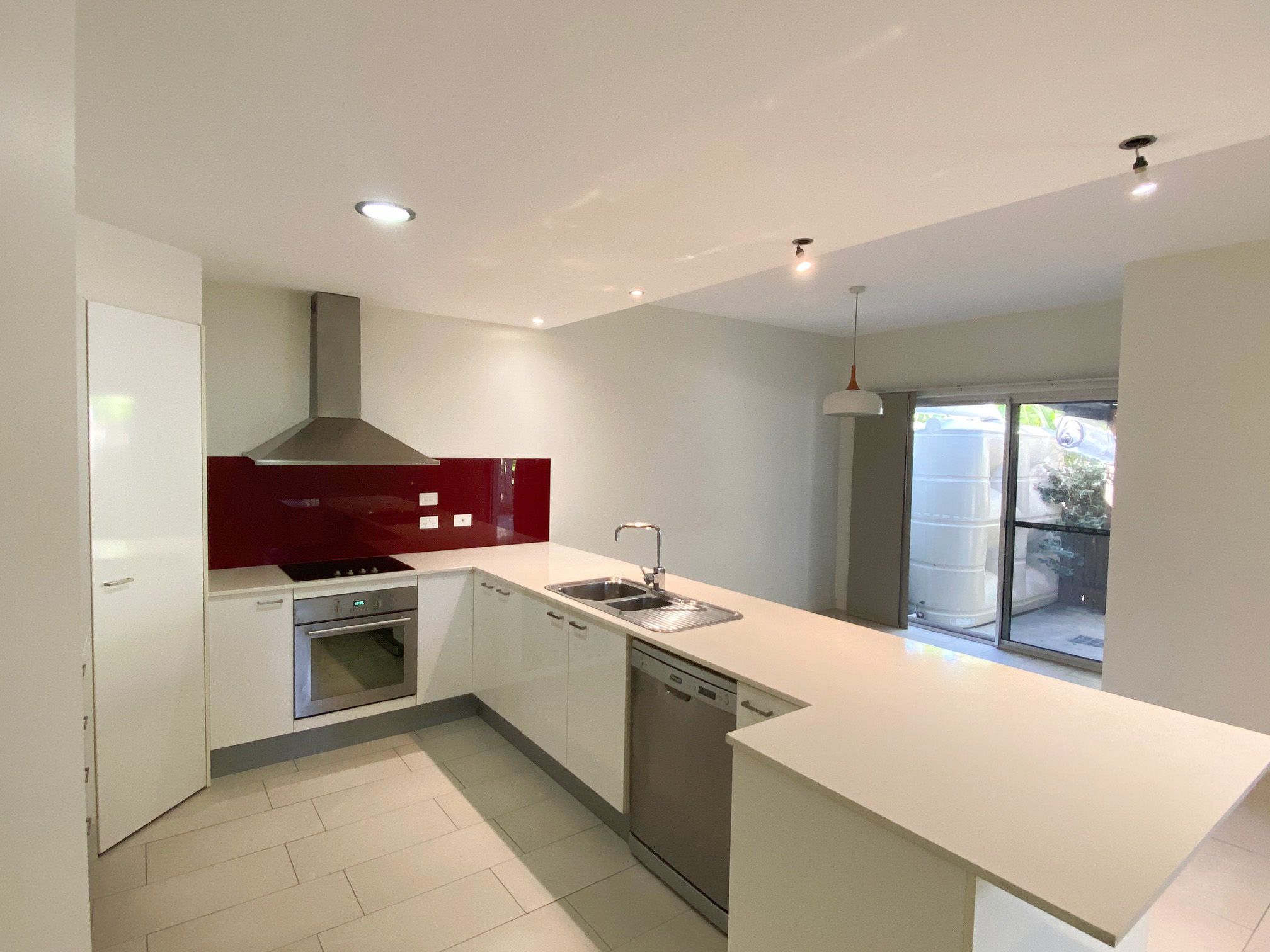 3/64 Broad Street, Labrador, QLD 4215