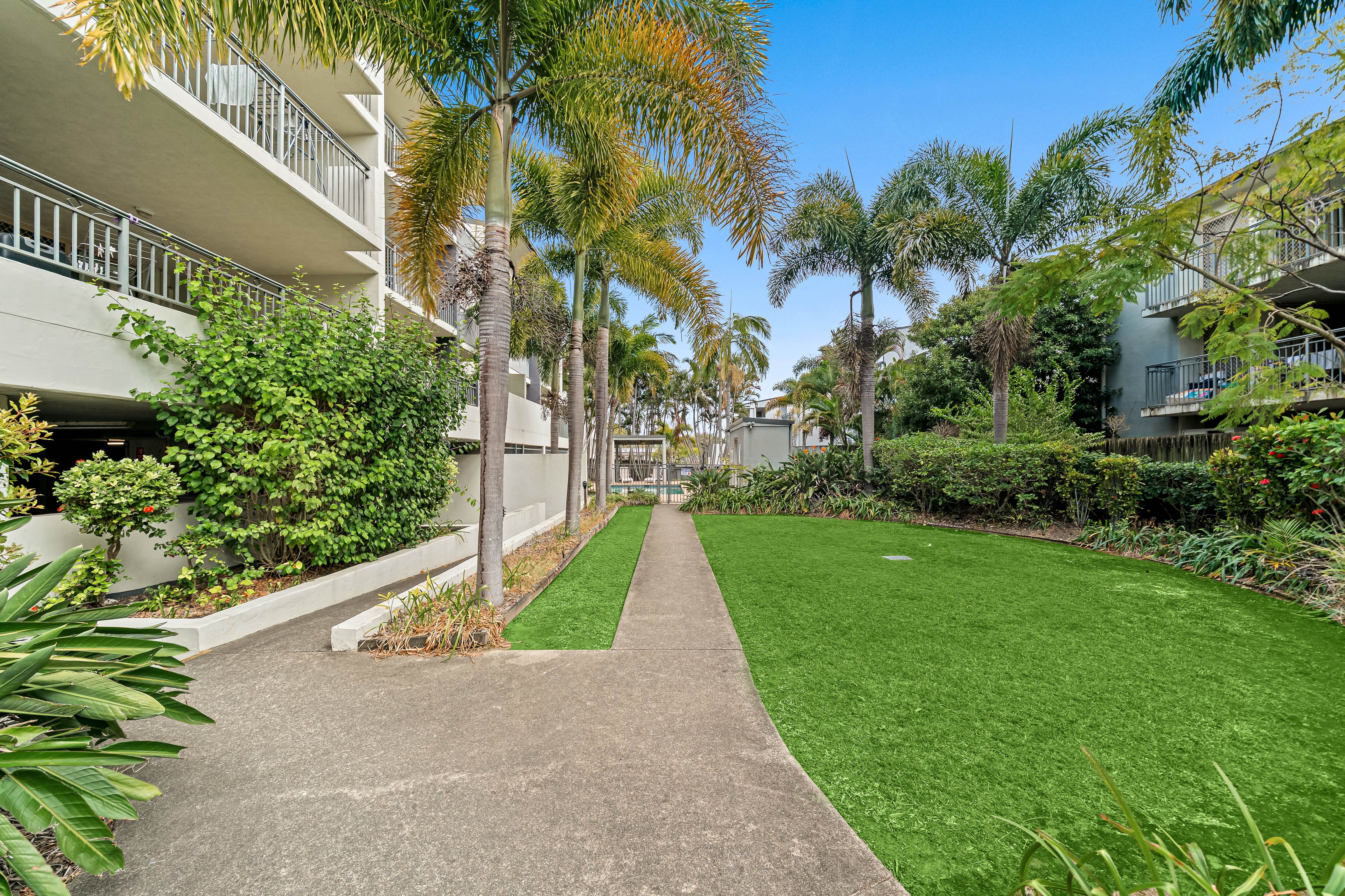 4/18 Mascar Street — photo 4 of 19