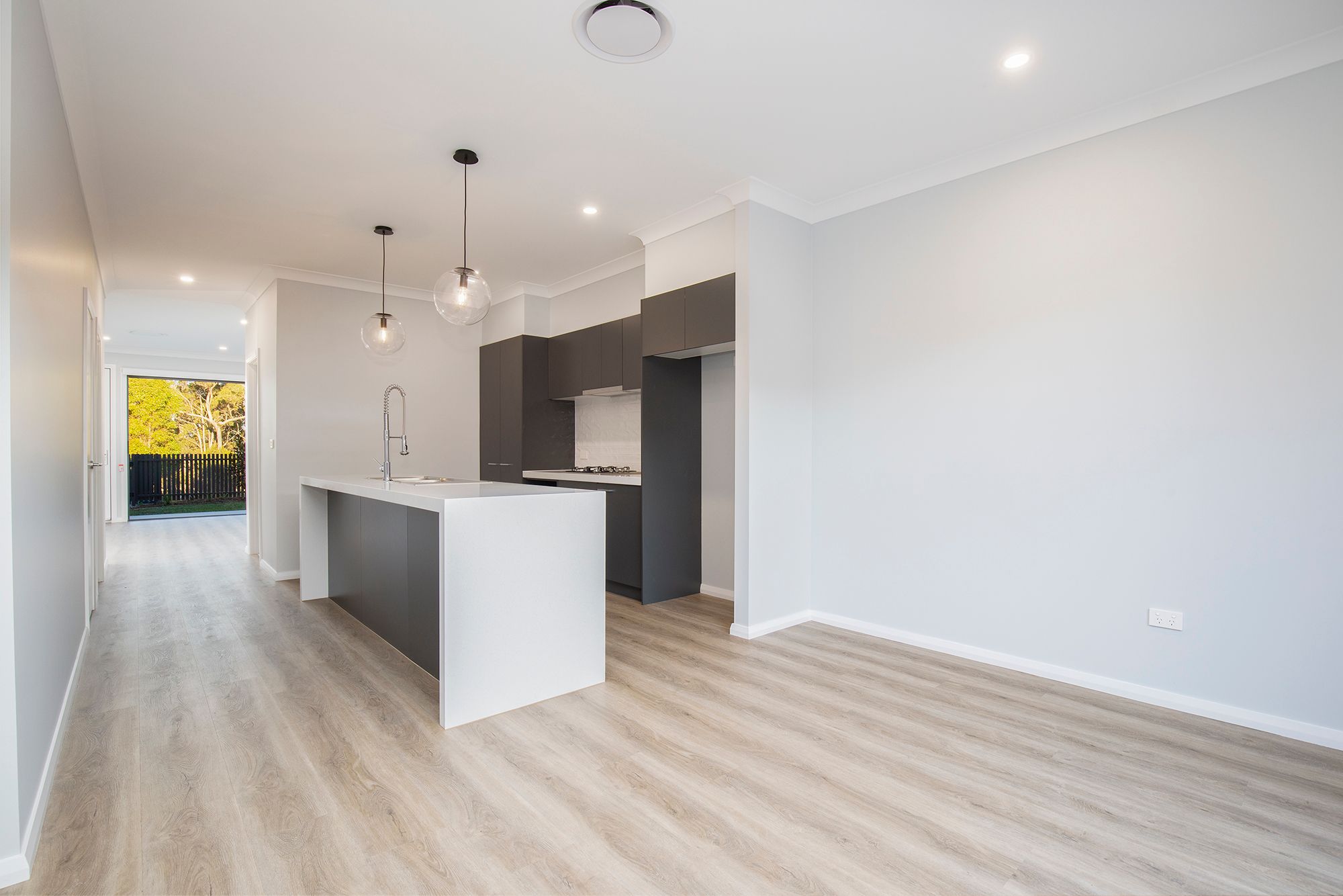 120 Portland Drive, Cameron Park, NSW 2285