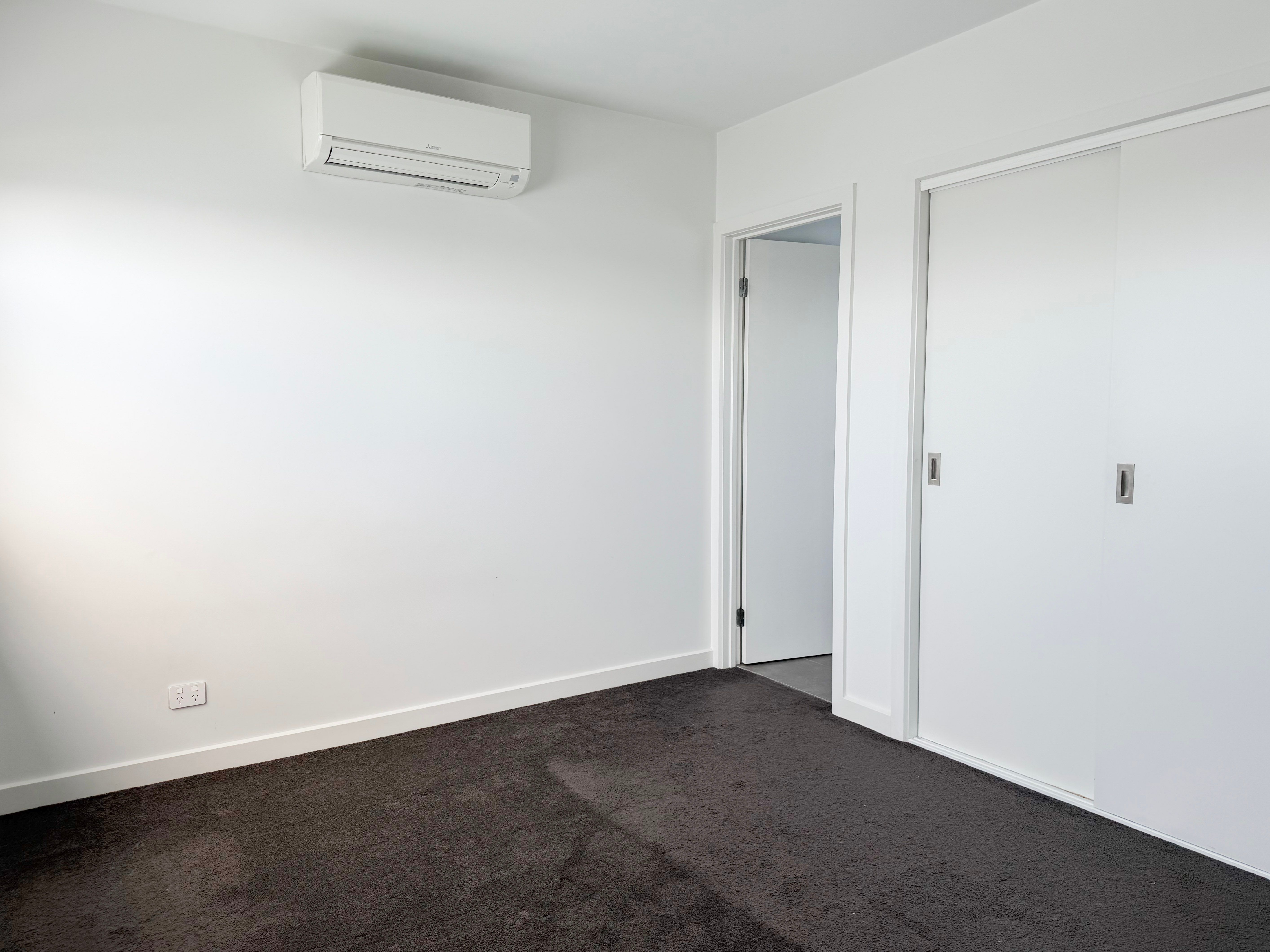 4/1 Odowd Street — photo 6 of 12