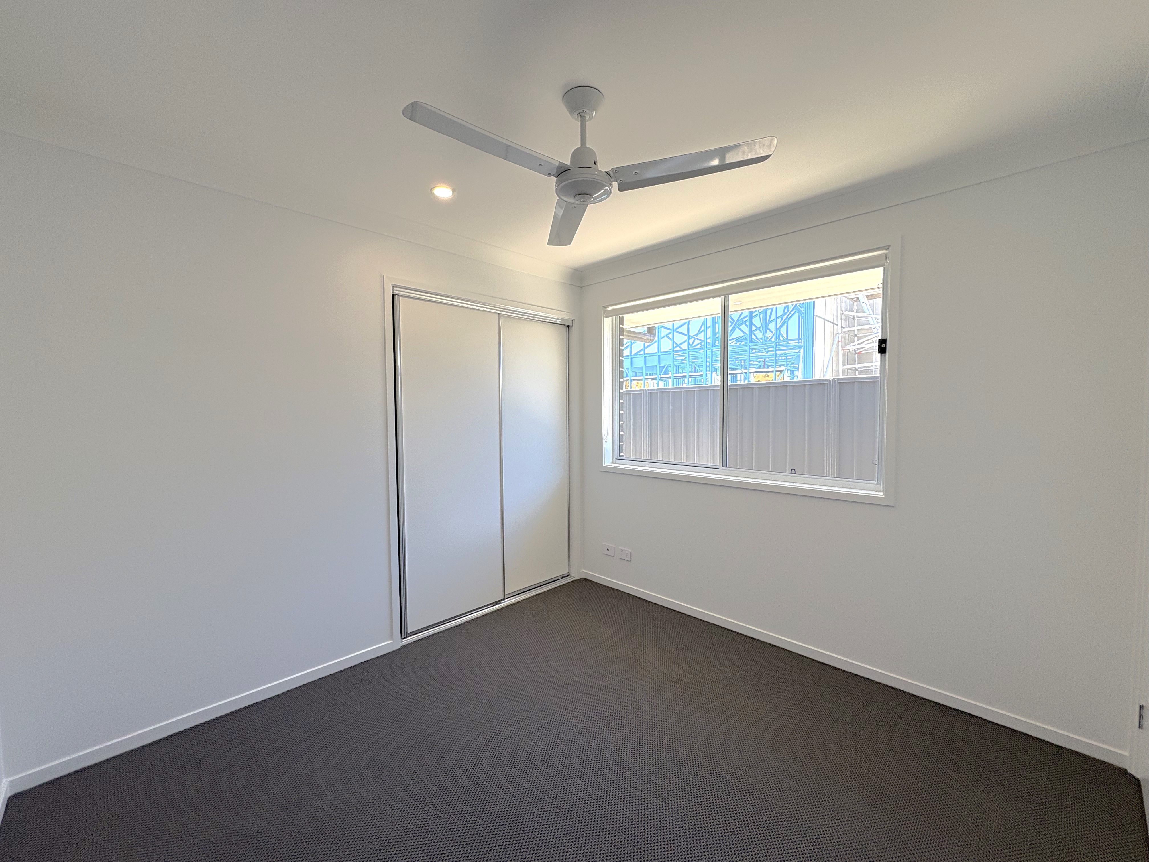 2/10 Linden Street — photo 8 of 12