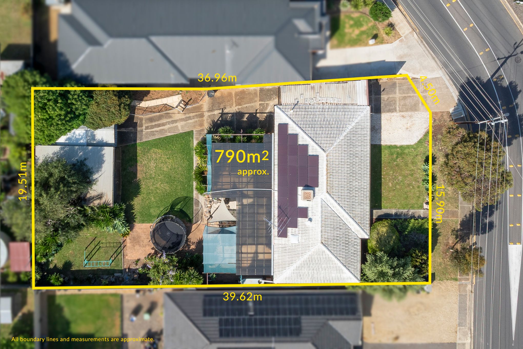 37 Petersen Crescent — photo from Ray White Morphett Vale