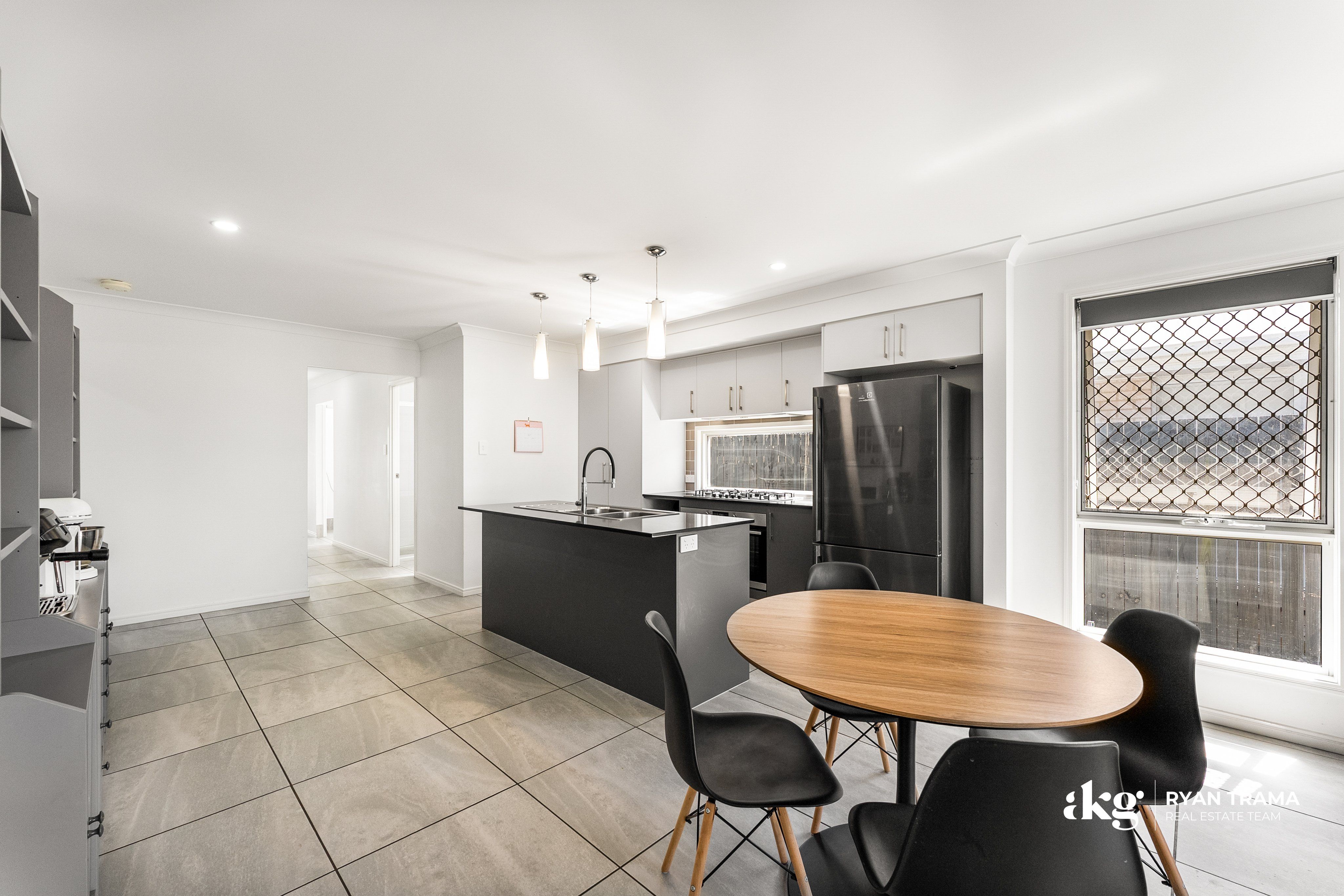 37 Beck Street — photo 8 of 29