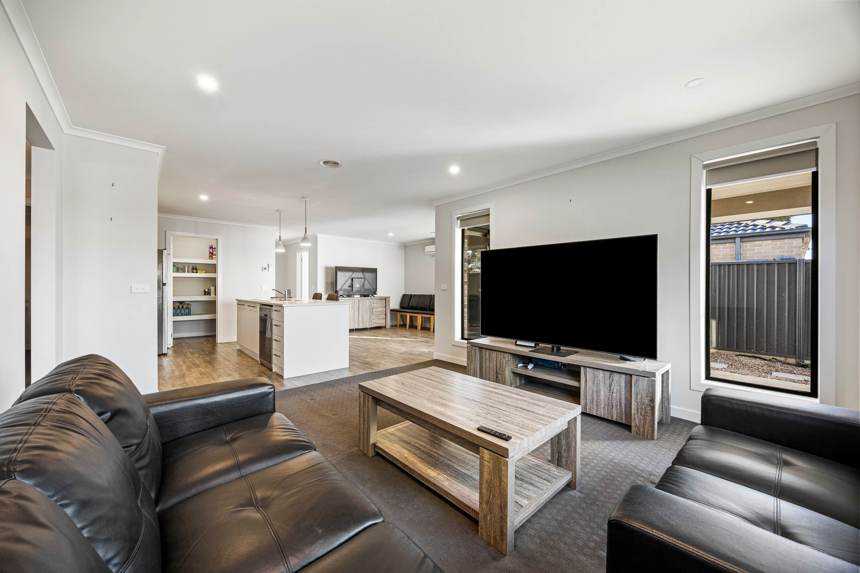 6 Ewart Close, Lucas, VIC 3350