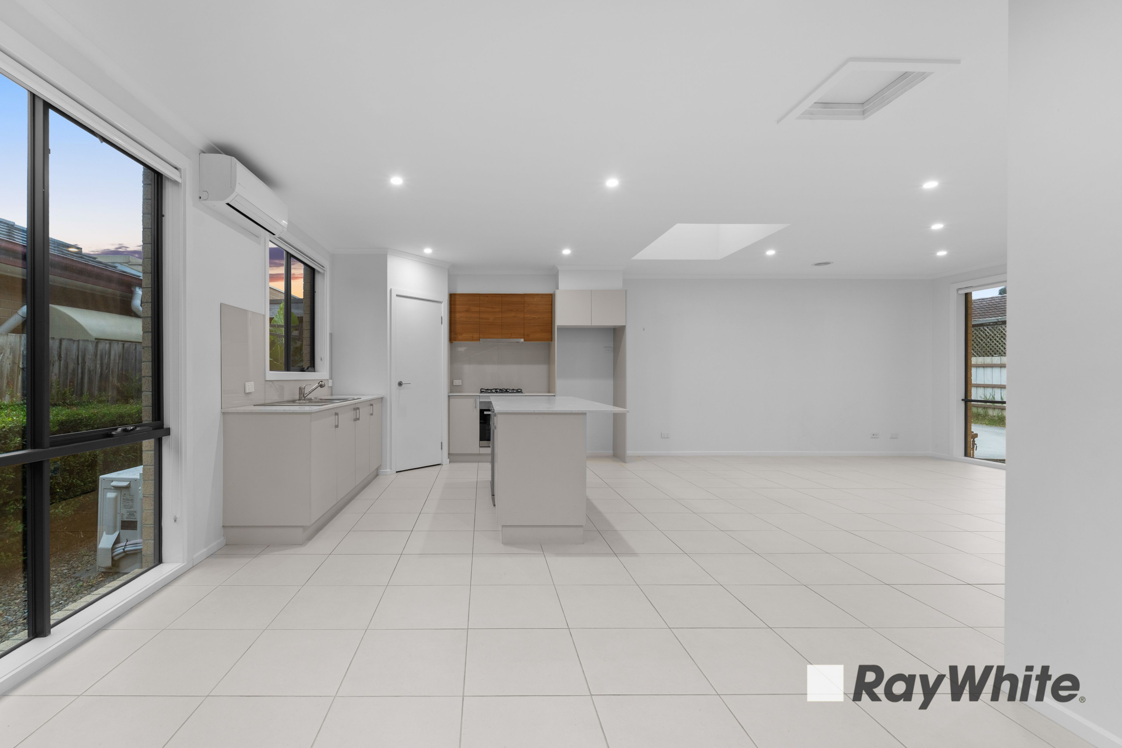 2/82 Prospect Hill Road, Narre Warren, VIC 3805