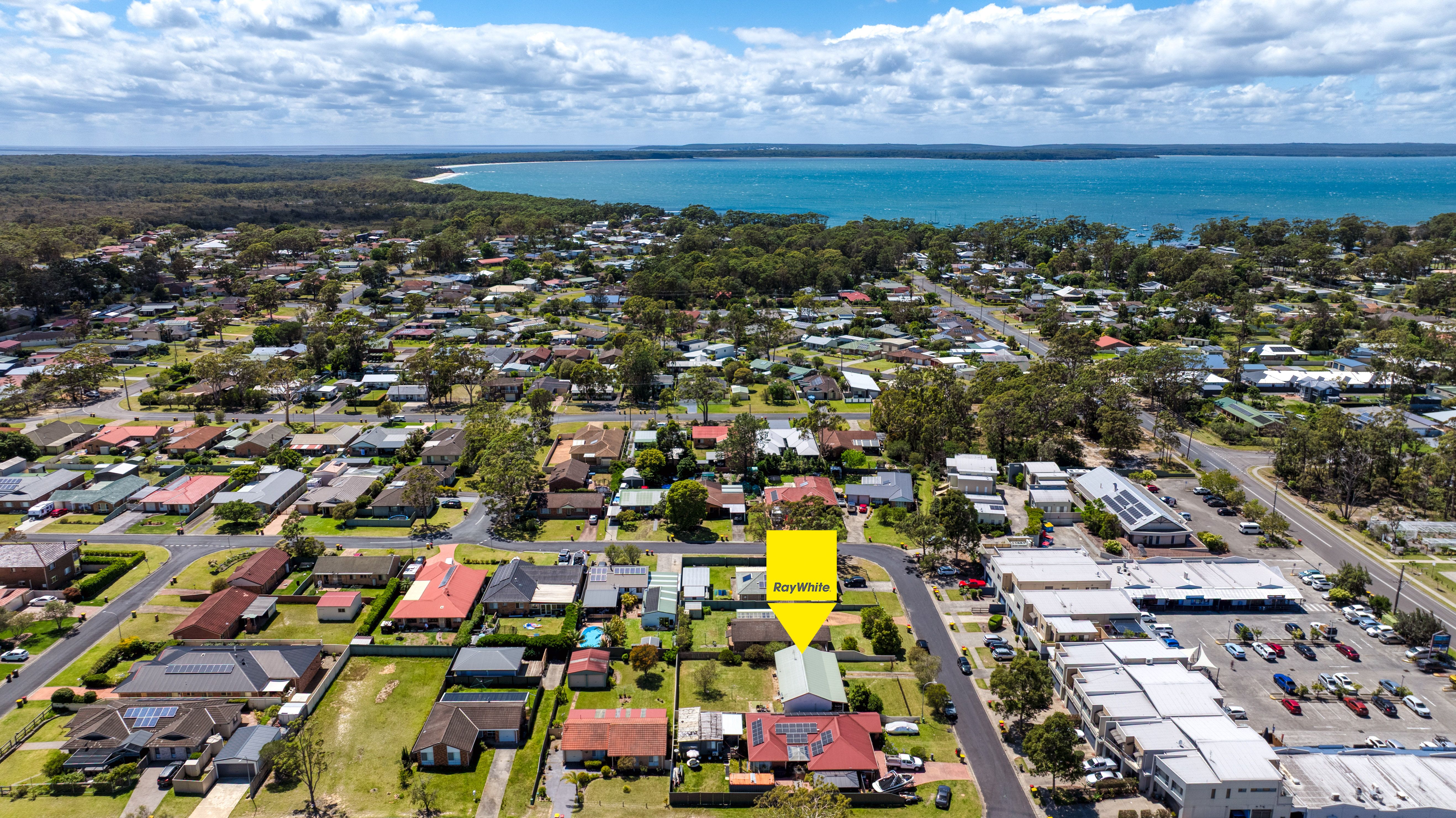 18 Gowlland Crescent, Callala Bay, NSW 2540