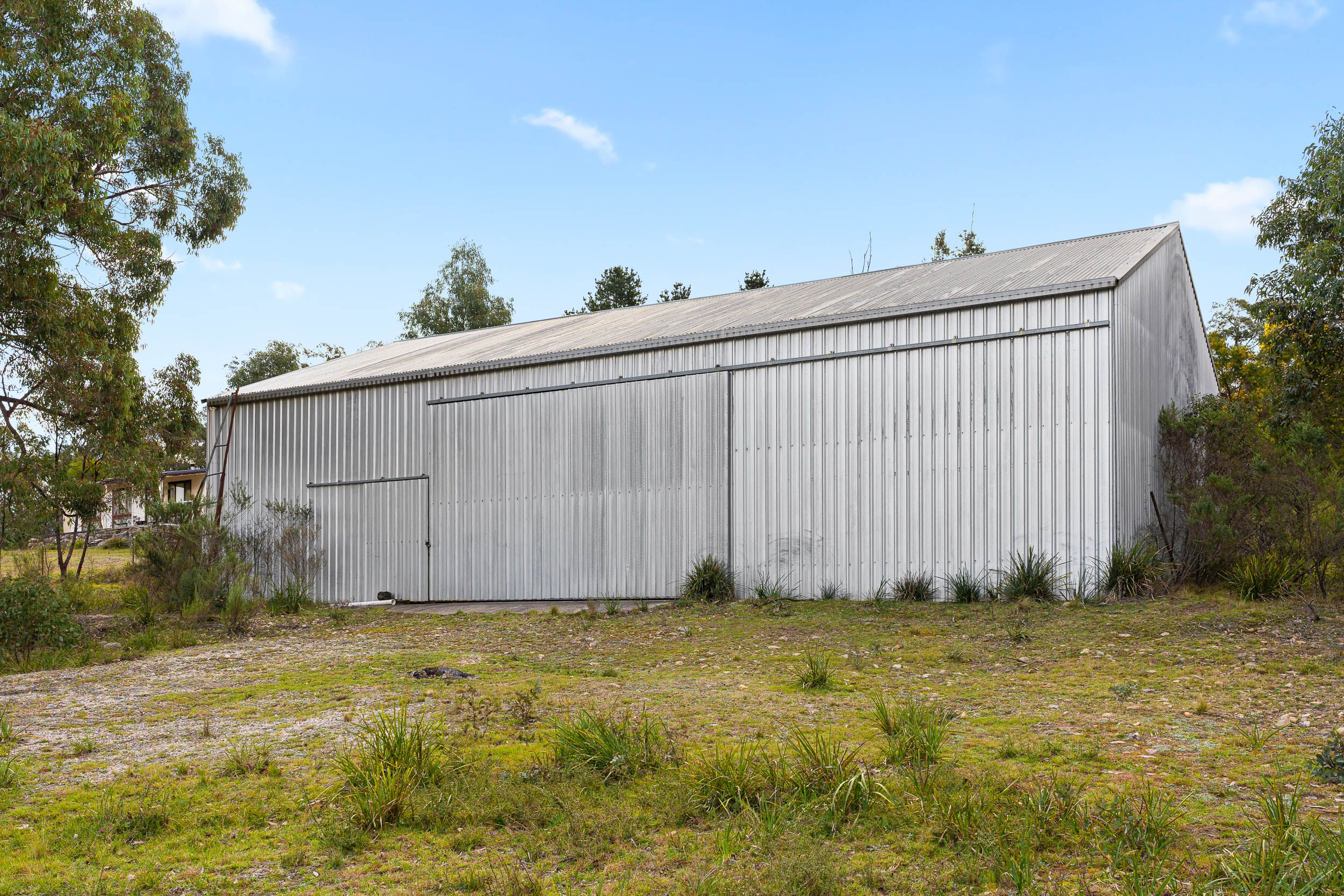182 Arthurs Road Towrang via — photo 9 of 16