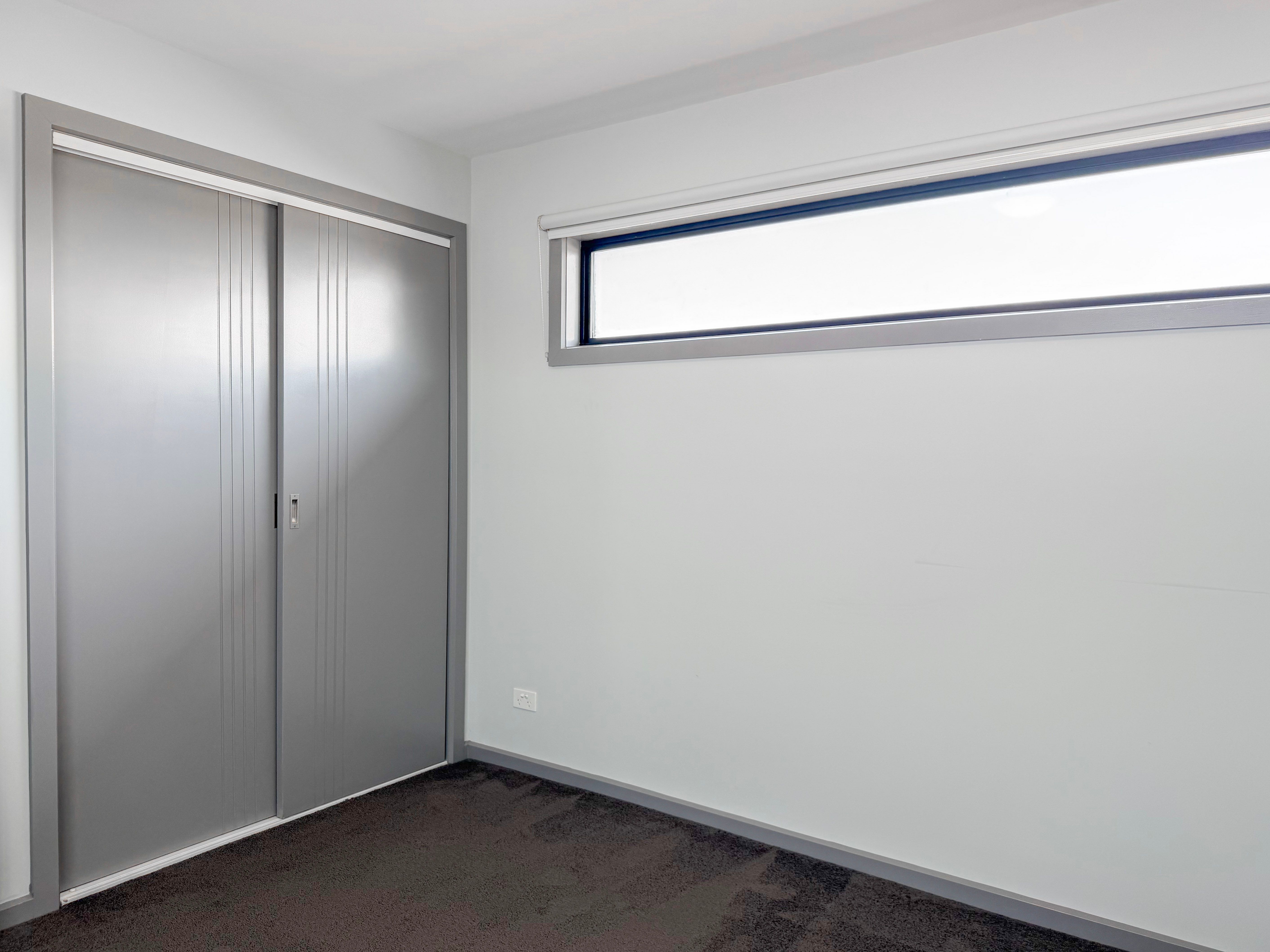 2/49 Shand Road — photo 8 of 14
