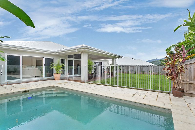 21 Catamaran Circuit, Trinity Beach, QLD 4879