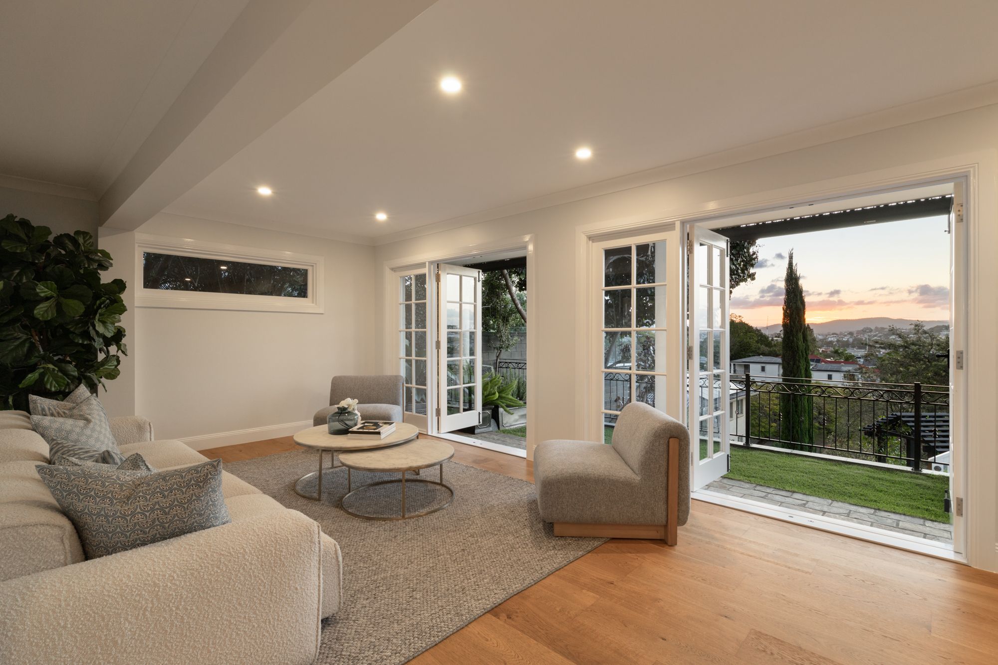 11 Lynell Street — photo 4 of 19