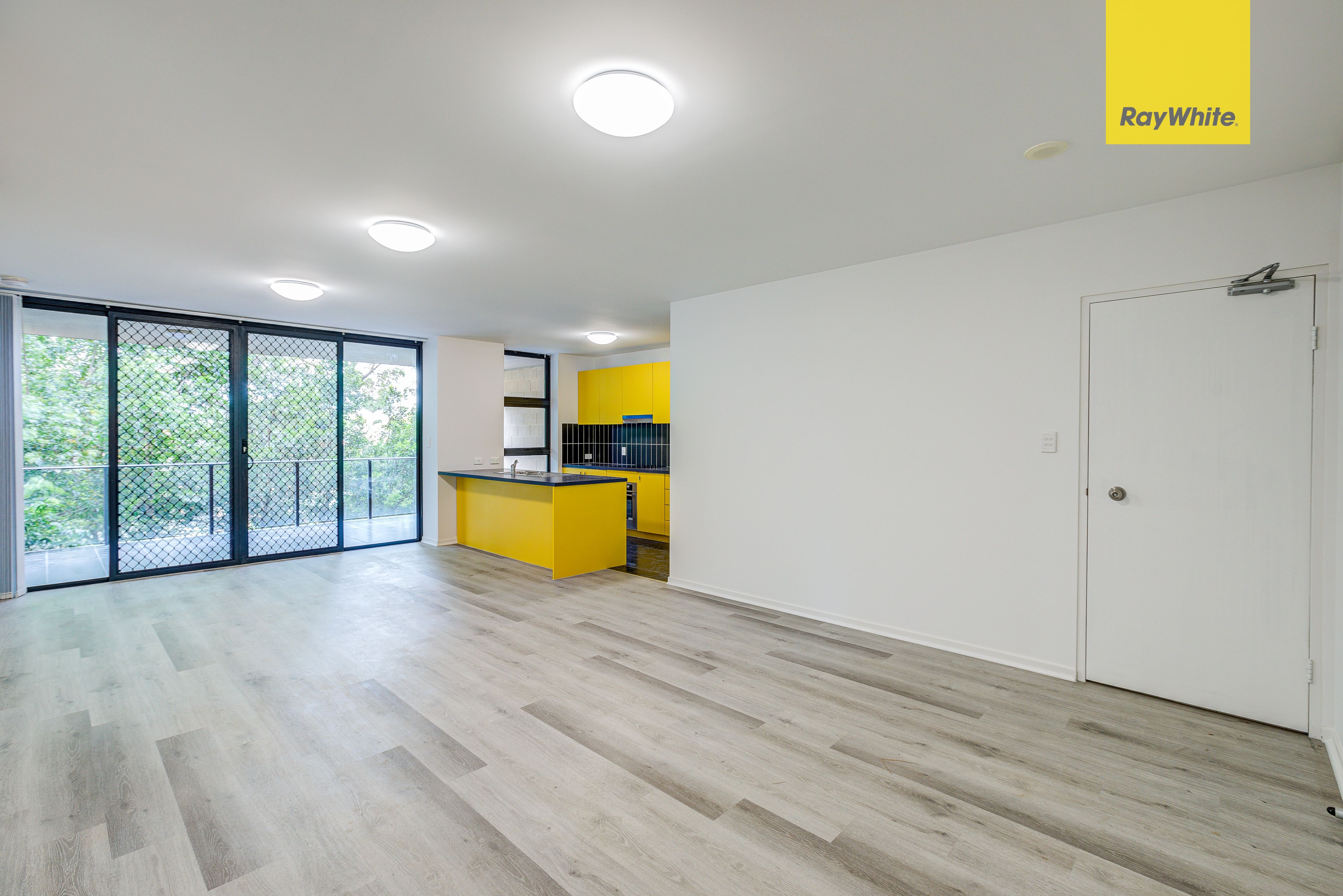 8/23-25 Blackwood Road, Logan Central, QLD 4114